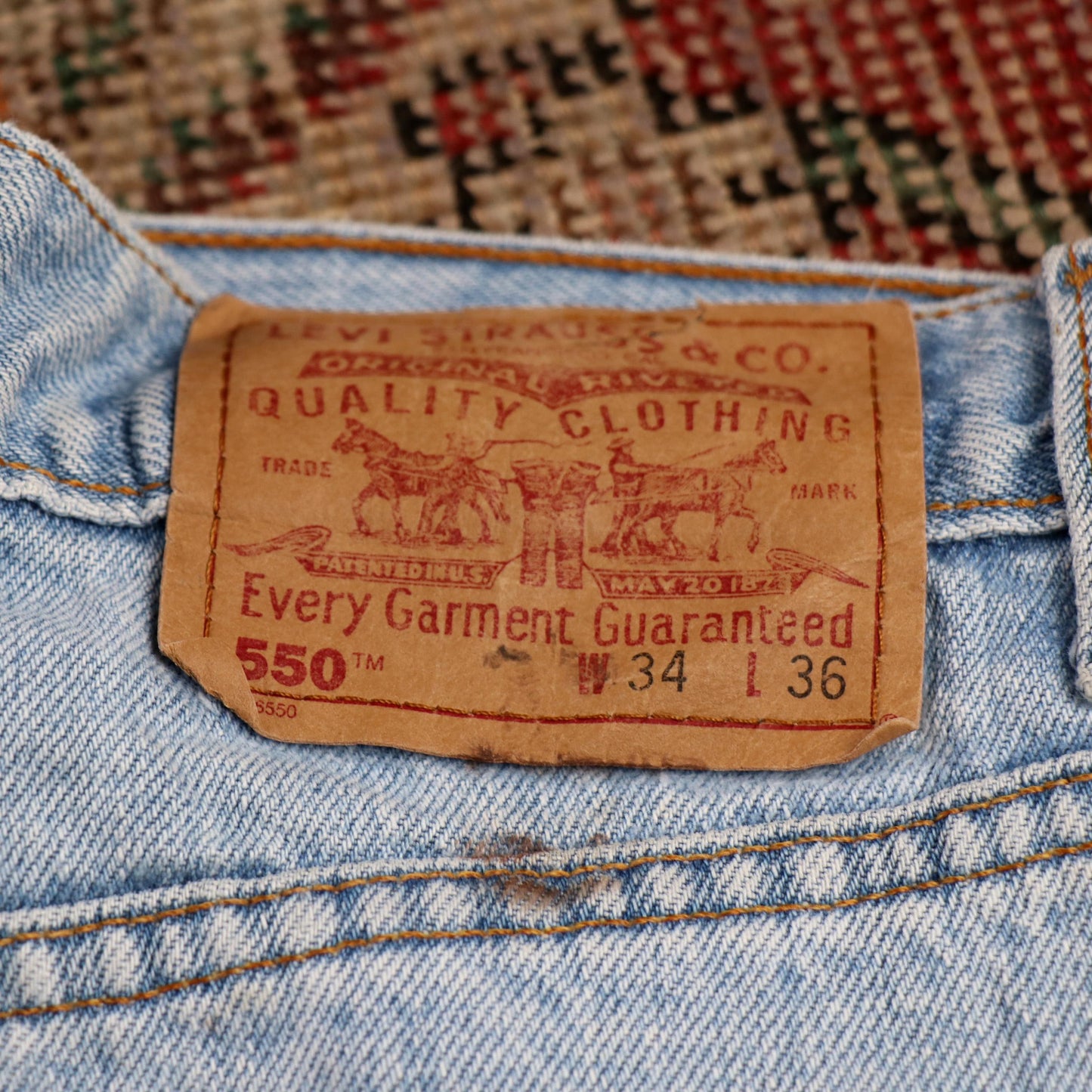 Levi's 550 W32 L35 Tapered Leg Relaxed Fit Blue Denim Jeans