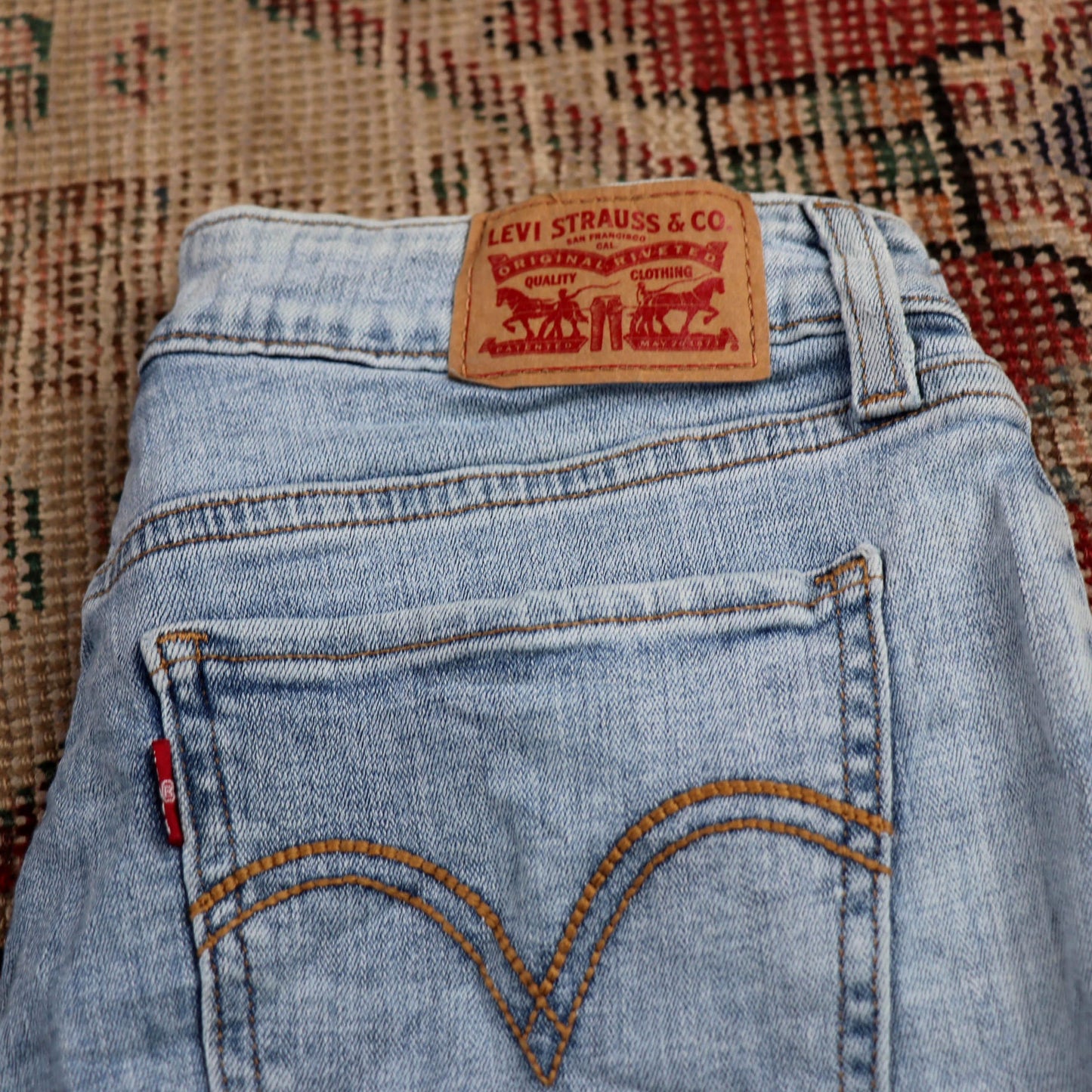 Levi's 535 W2 L29 Skinny Classic Ripped Style Blue Denim Jeans
