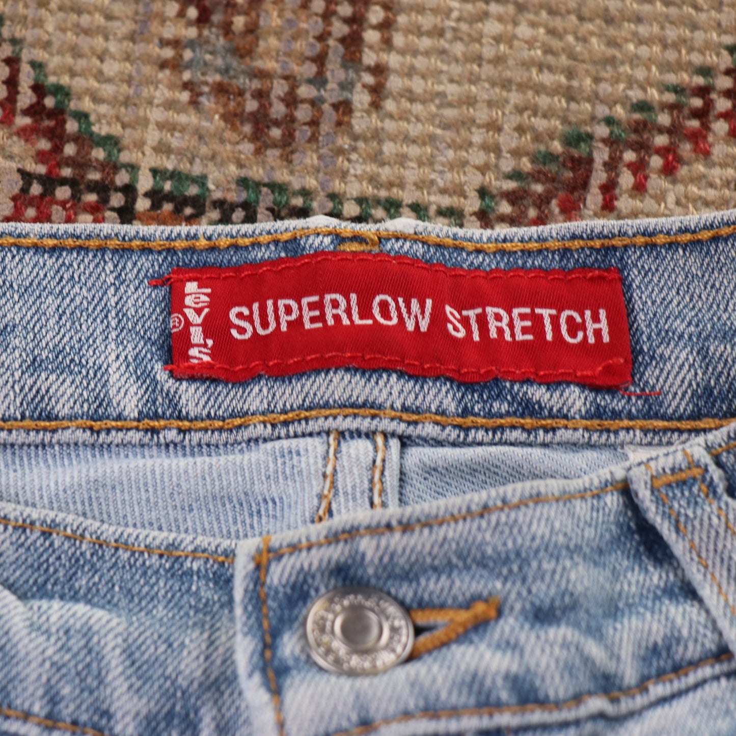 Levi's 518 W32 L28 Flared Blue Denim Jeans