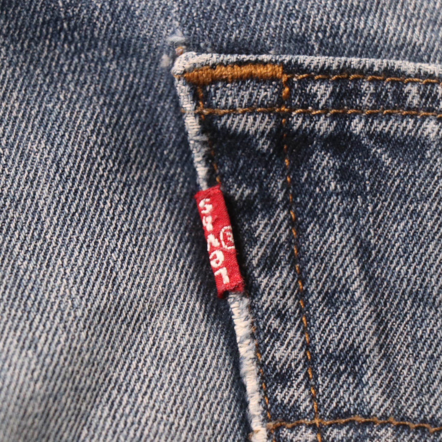 Levi's 514 Red Tab W34 L27 Straight Leg Blue Denim Jeans