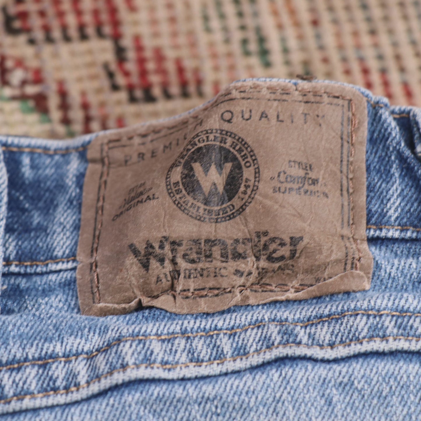 Wrangler W34 L30 Straight Leg Loose Fit Blue Denim Jeans