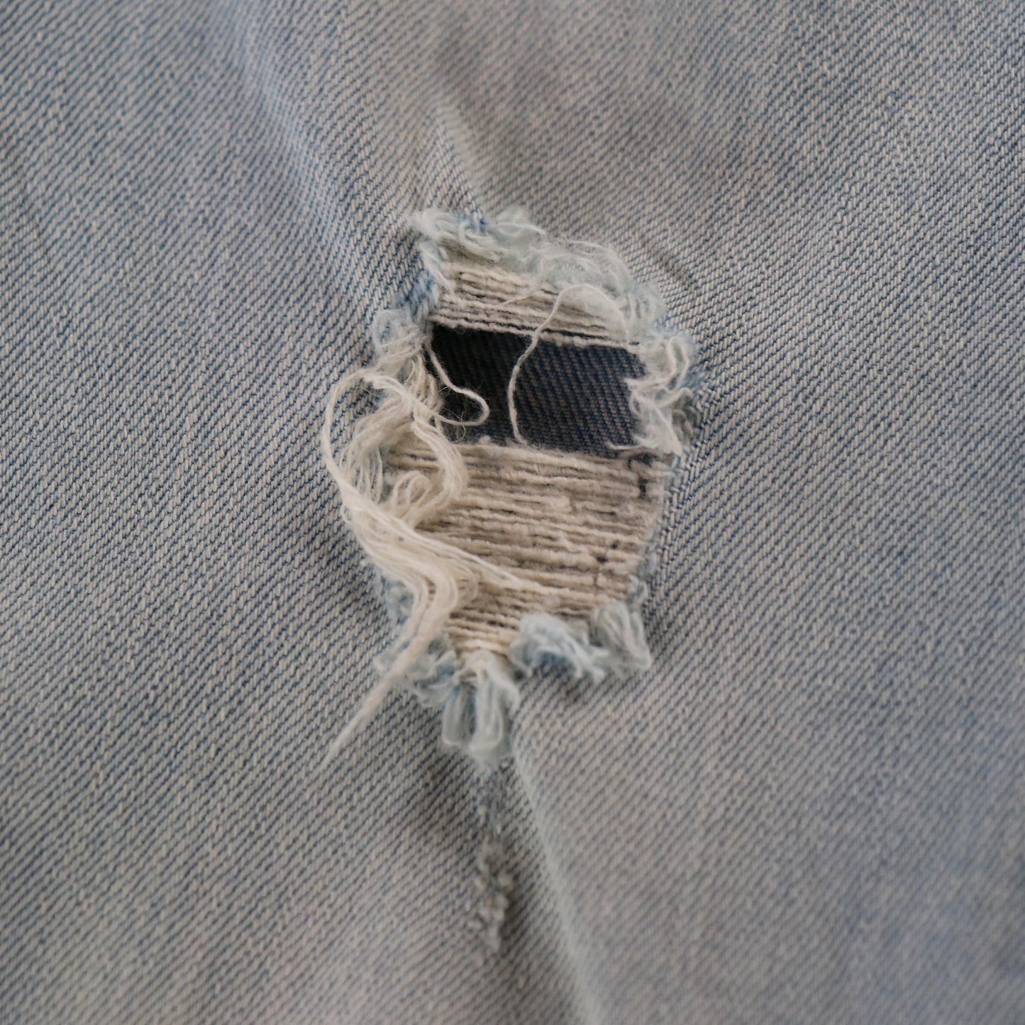 Levi's W28 L29 Flared Distressed Style Blue Denim Jeans