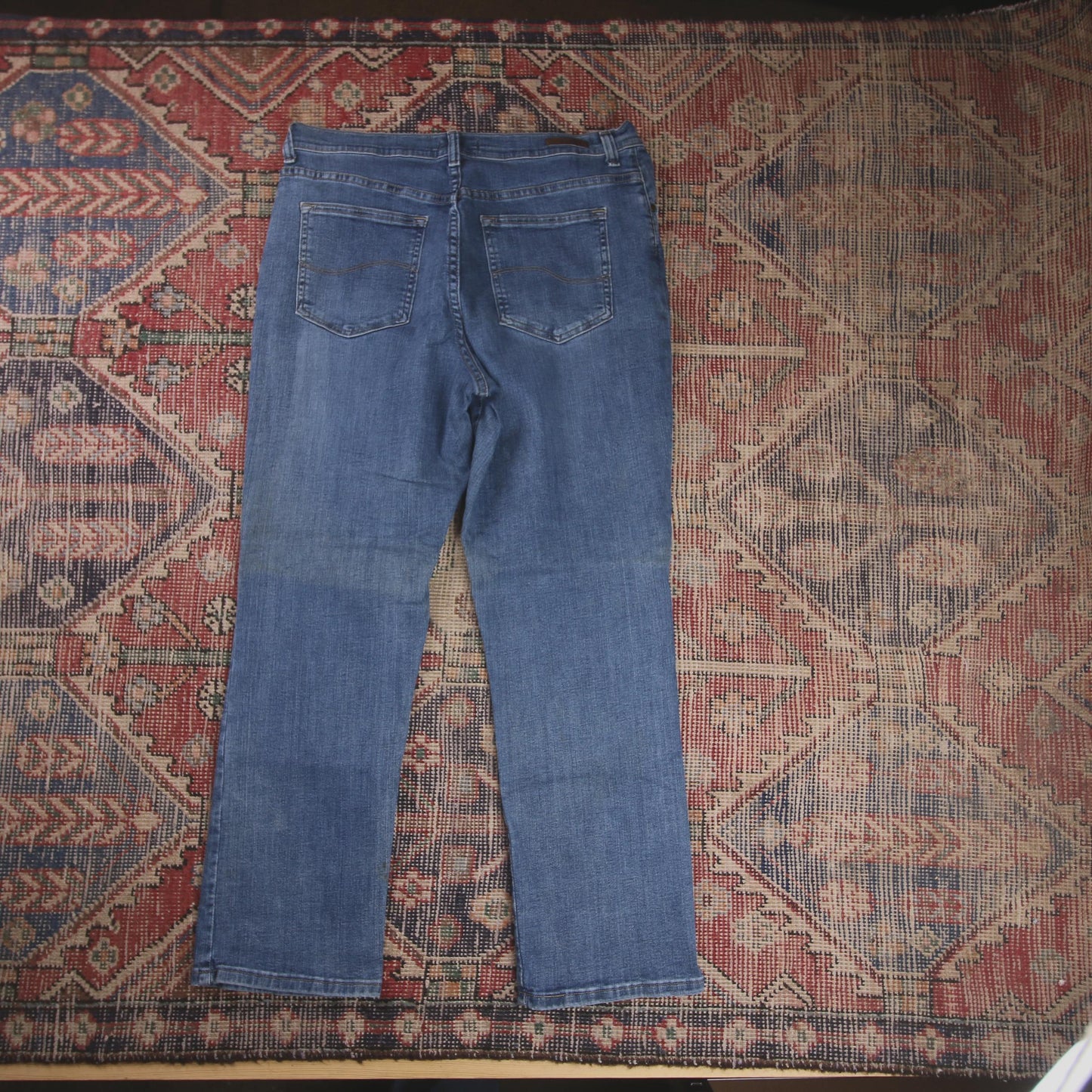 Lee W36 L28 Straight Leg Classic Ripped Style Distressed Style Blue Denim Jeans
