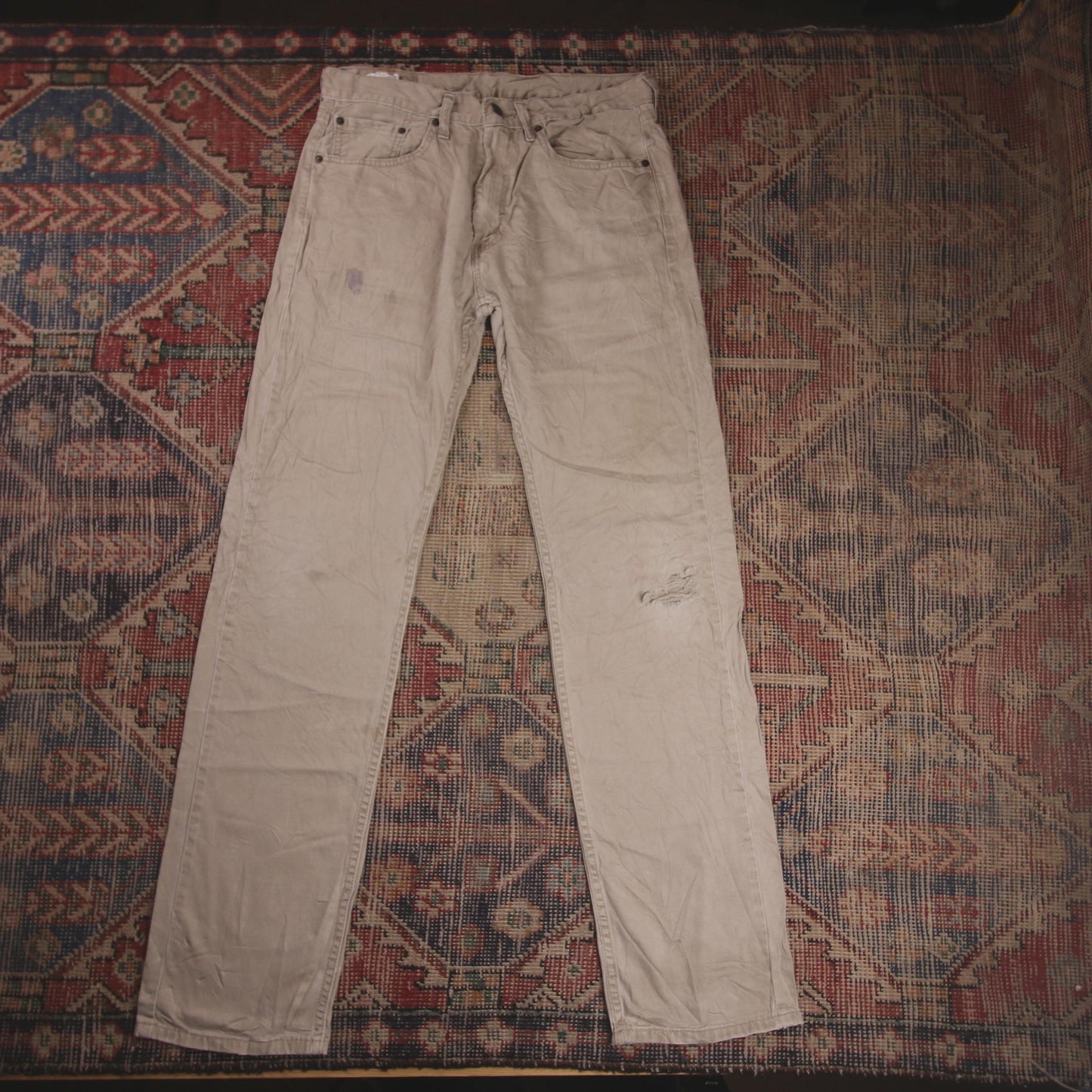 Levi's 505 W32 L33 Straight Leg Regular Fit Classic Ripped Style Beige Denim Jea