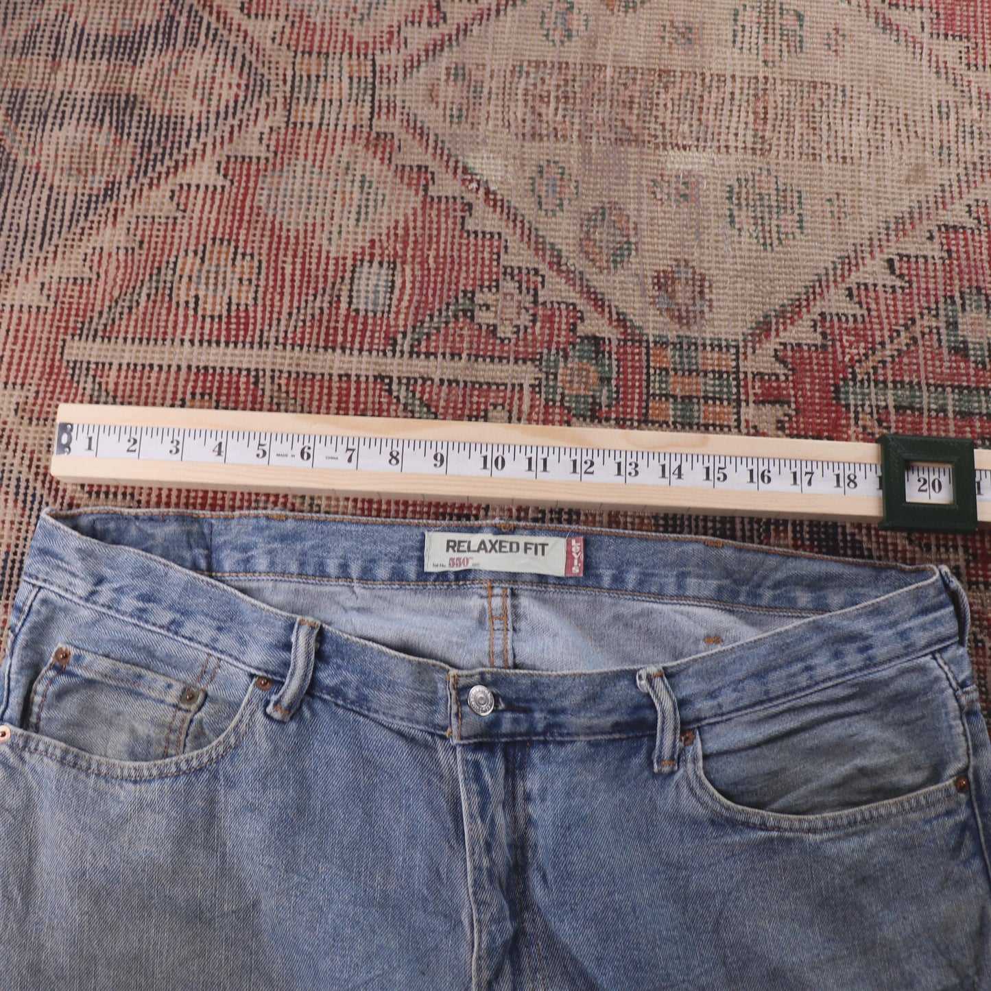 Levi's 550 Red Tab W40 L32 Tapered Leg Relaxed Fit Blue Denim Jeans