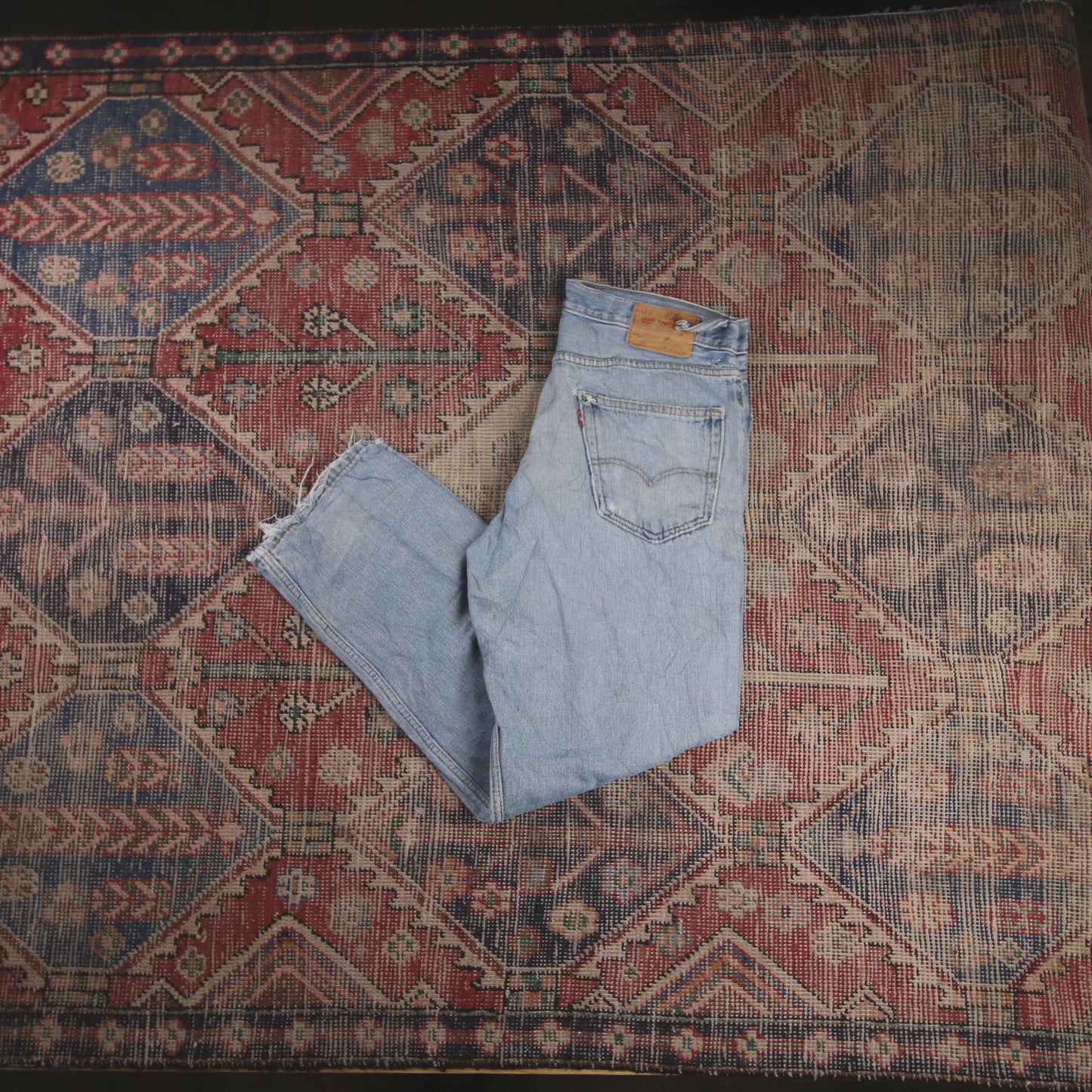 Levi's W34 L28 Tapered Leg Loose Fit Classic Ripped Style Blue Denim Jeans