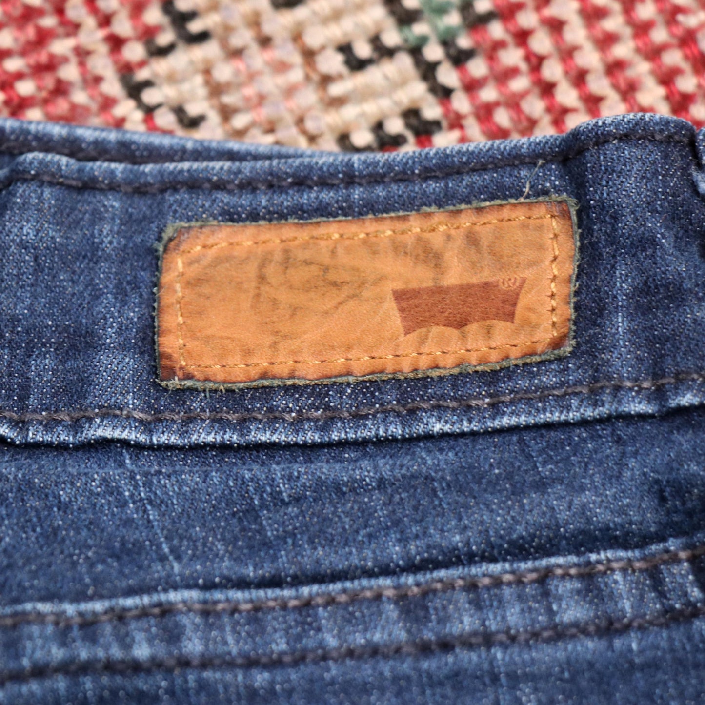 Levi's W30 L30 Jegging Classic Ripped Style Blue Denim Jeans
