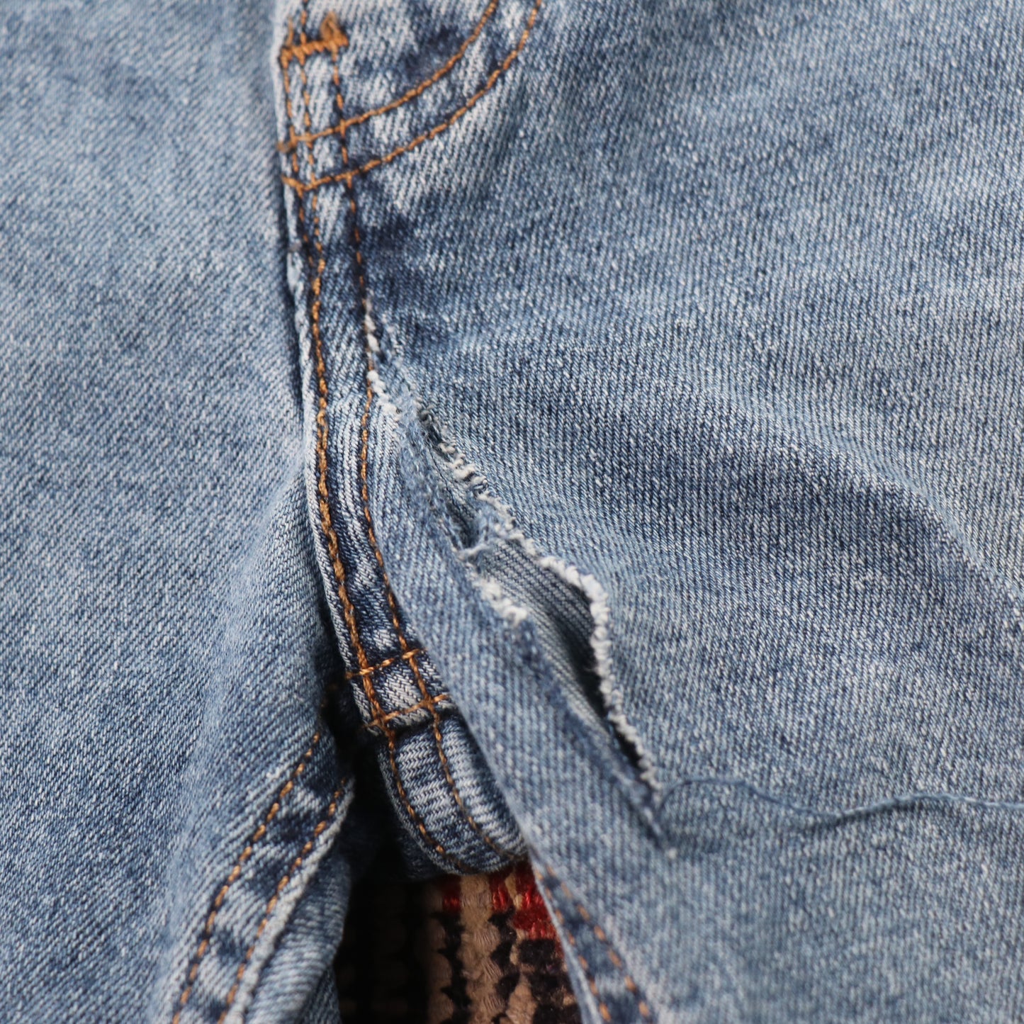 Levi's W34 L30 Straight Classic Ripped Style Blue Denim Jeans