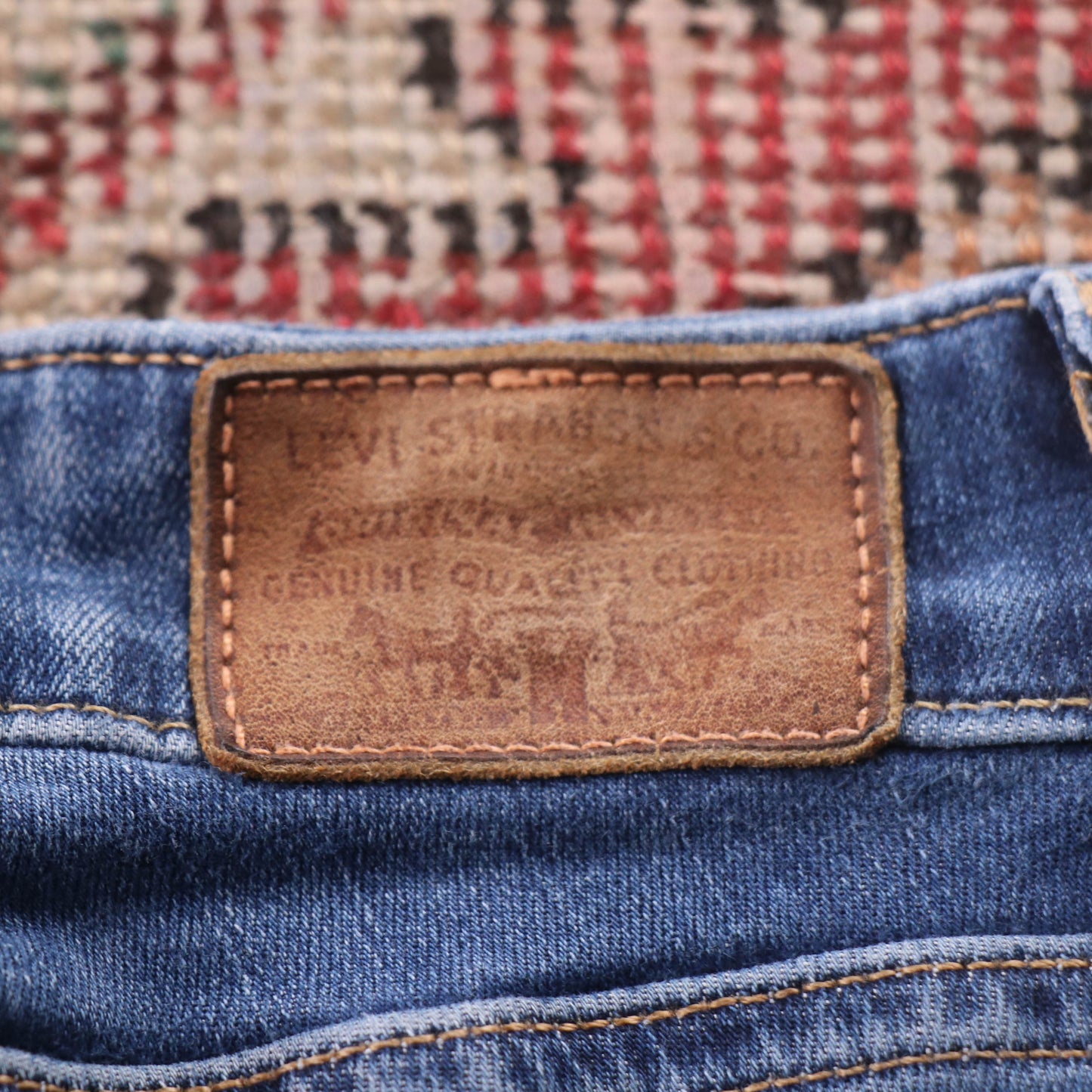 Levi's 512 Red Tab W28 L28 Tapered Leg Slim Fit Grey Denim Jeans