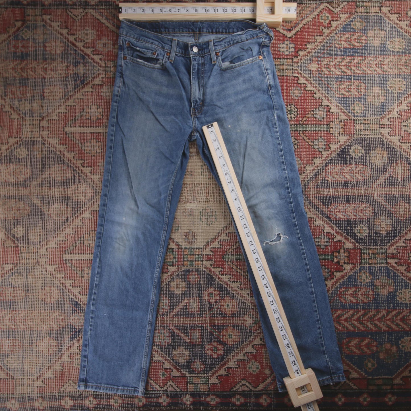 Levi's Red Tab W32 L31 Straight Slightly Tapered Blue Denim Jeans