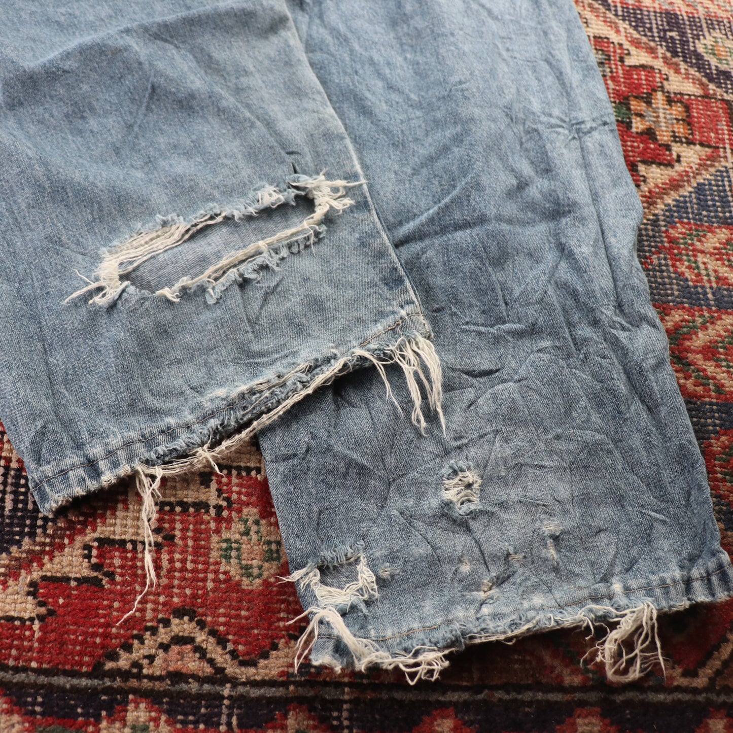 Wrangler W38 L29 Relaxed/Carpenter Classic Ripped Style Blue Denim Jeans