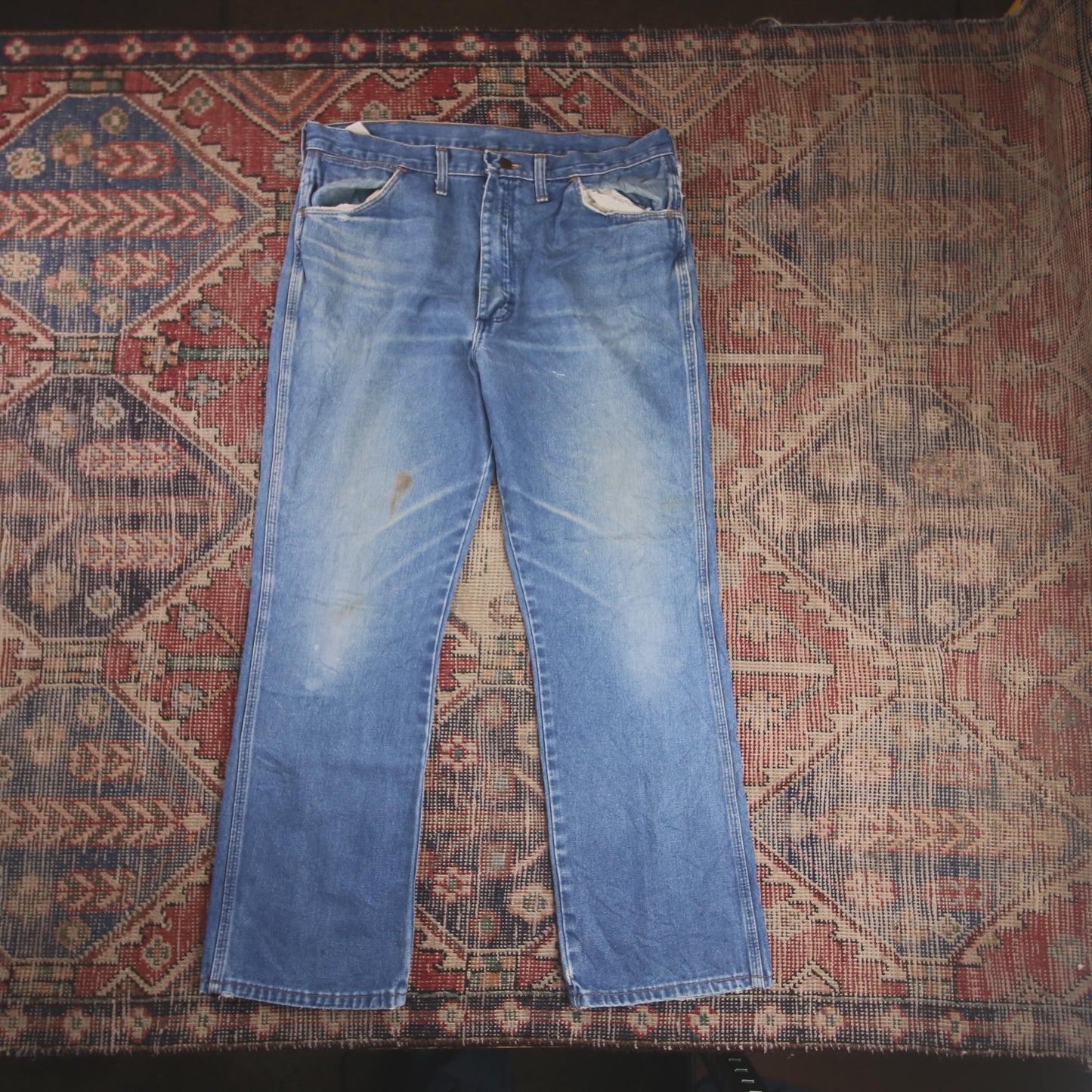Wrangler W34 L29 Straight Leg Relaxed Fit Blue Denim Jeans