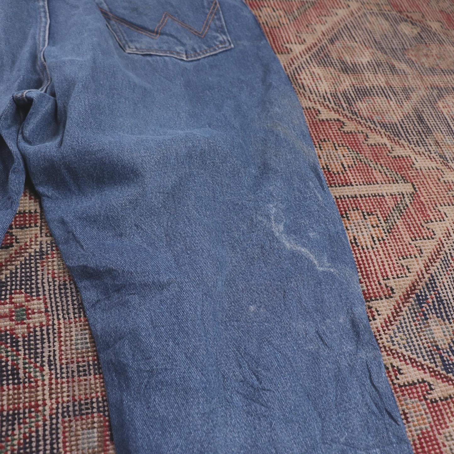 Wrangler W38 L30 Straight Leg Relaxed Fit Blue Denim Jeans