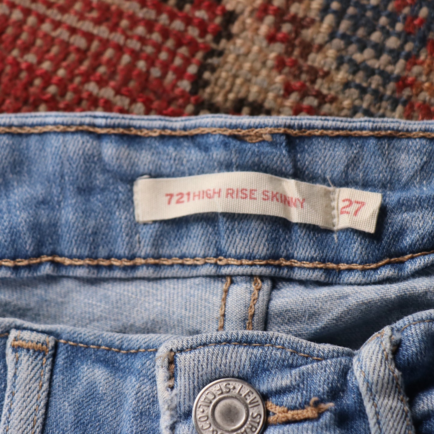 Levi's 721 Red Tab W24 L28 Skinny Classic Ripped Style Blue Denim Jeans