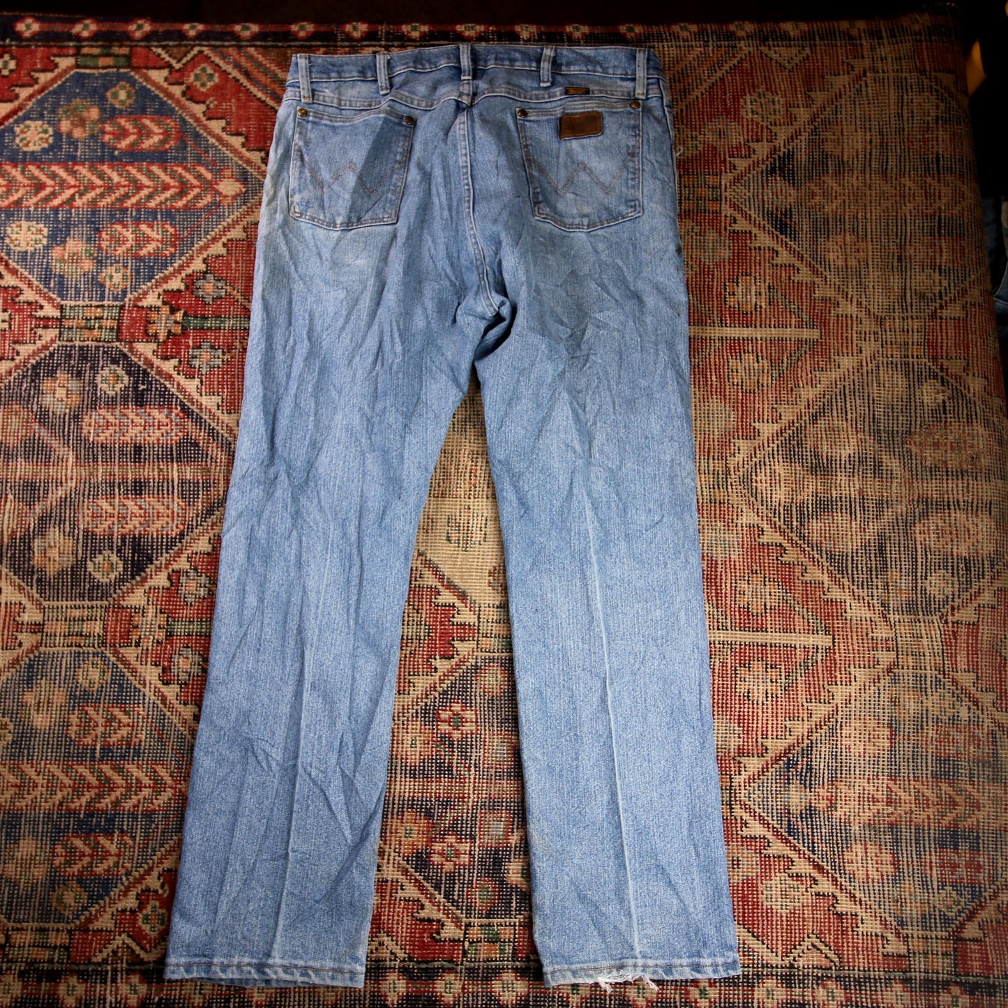 Wrangler W38 L31 Straight Leg Relaxed Fit Blue Denim Jeans