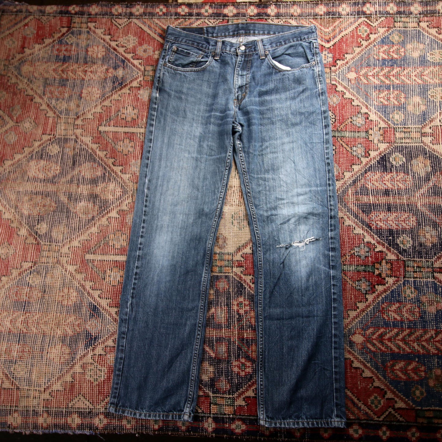 Levi's 559 W34 L31 Straight Leg Relaxed Fit Classic Ripped Style Blue Denim Jean