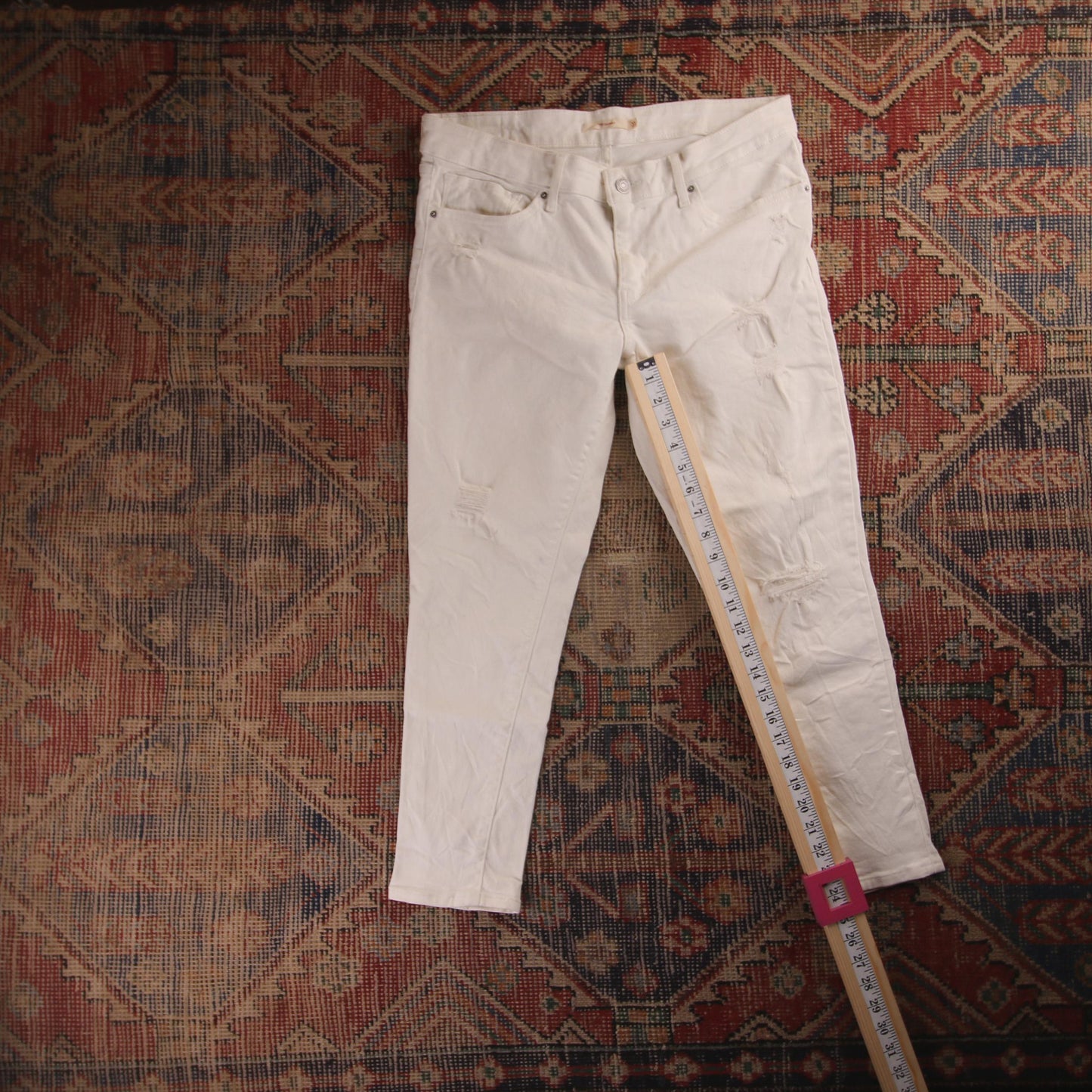 Levi's 711 Red Tab W32 L24 Skinny Classic Ripped Style White Denim Jeans