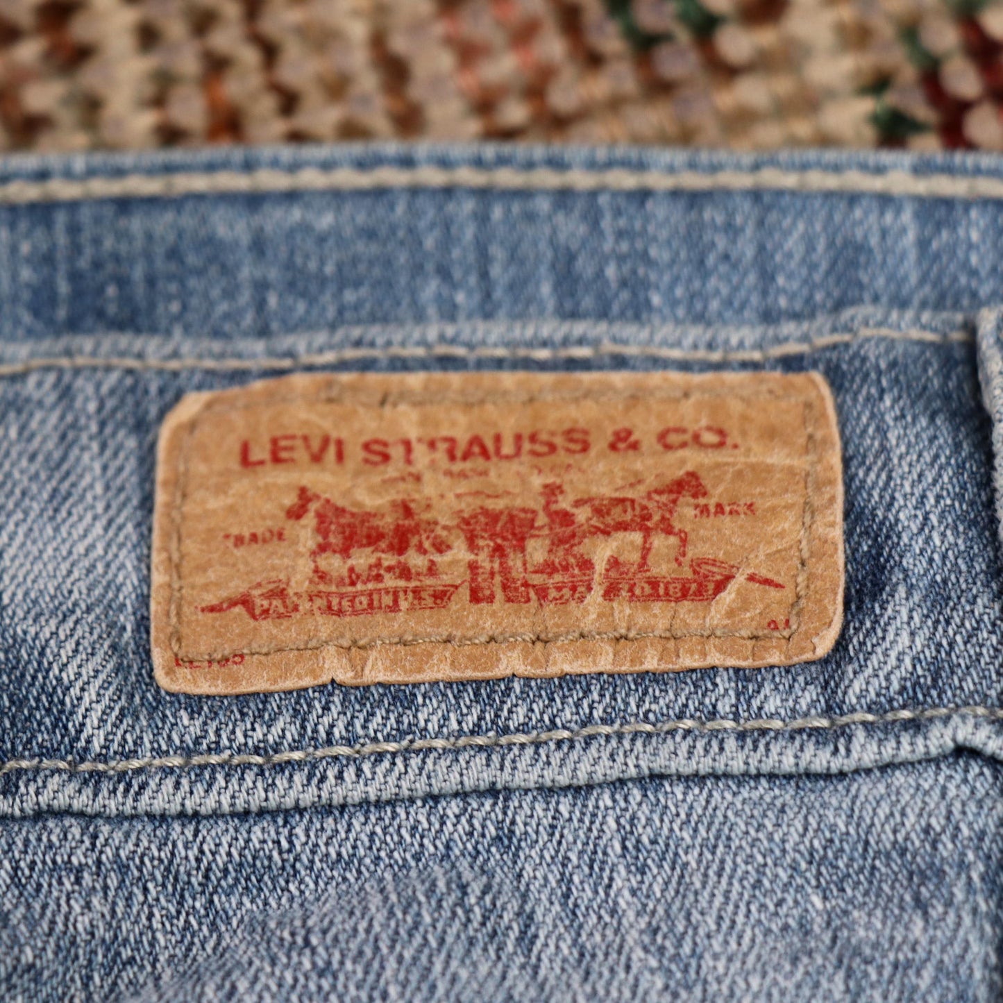 Levi's 524 W34 L31 Bootcut Blue Denim Jeans