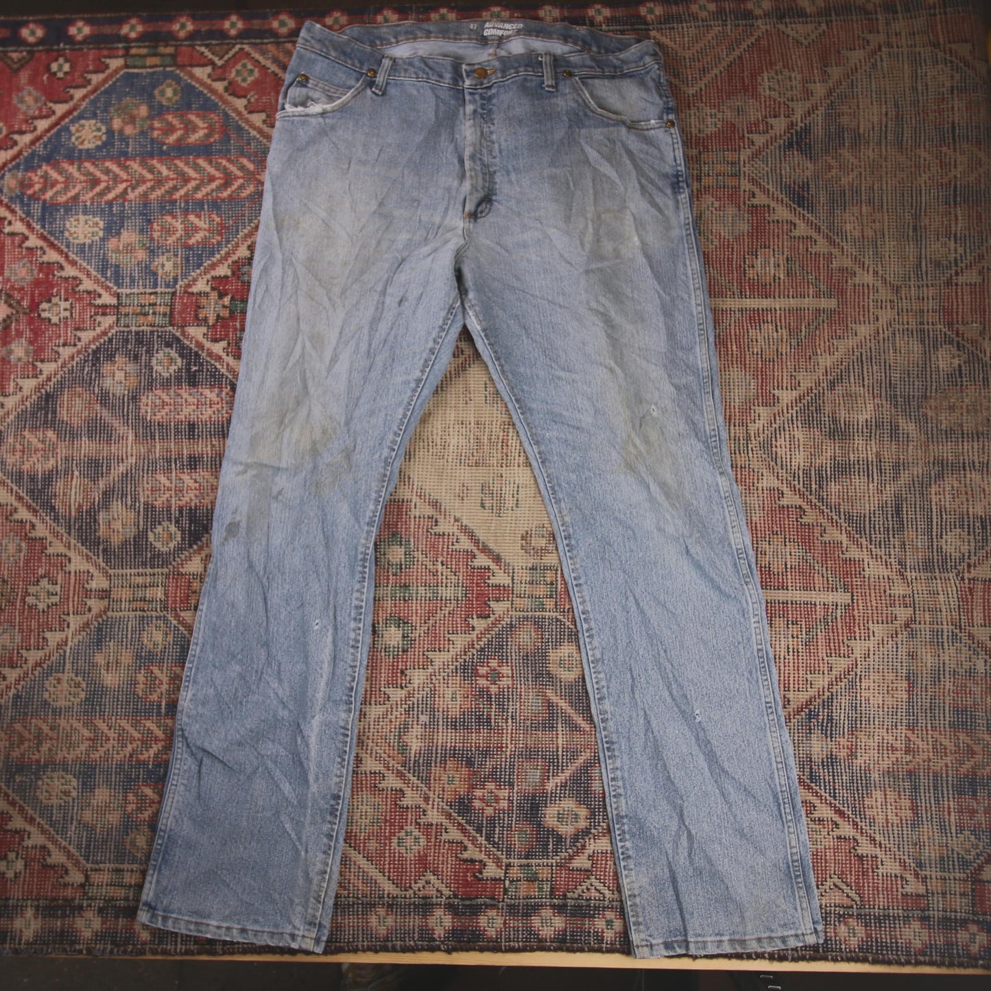 Wrangler W38 L33 Straight Leg Relaxed Fit Blue Denim Jeans