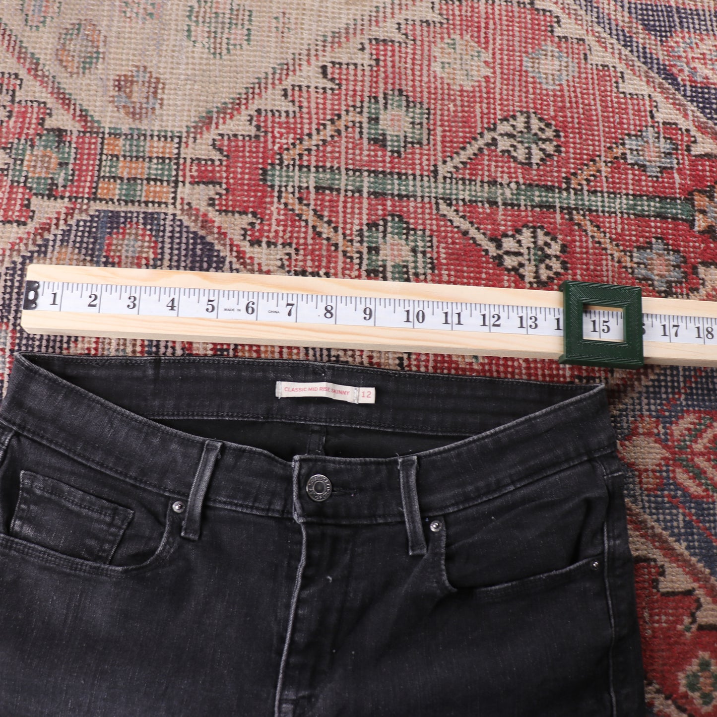 Levi's W32 L26 Skinny Classic Ripped Style Grey Denim Jeans