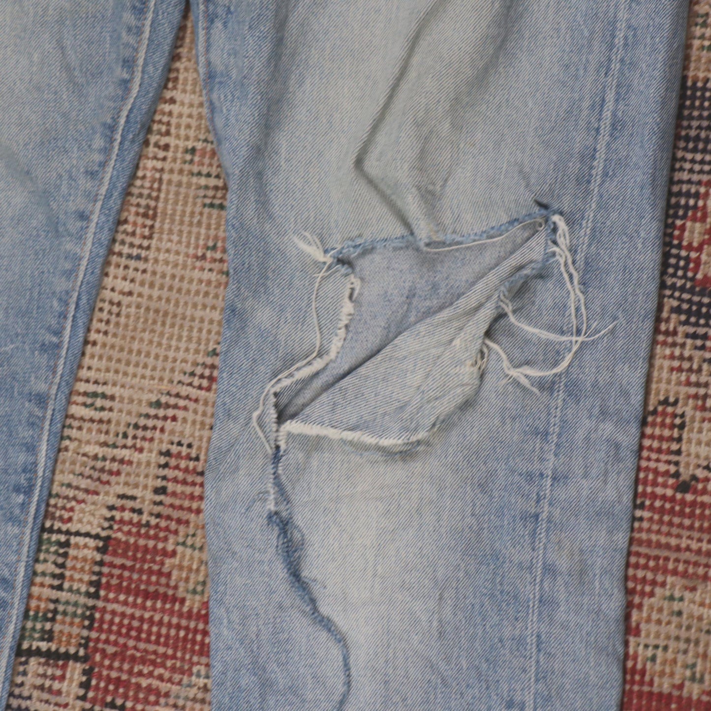 Levi's 512 W30 L29 Tapered Leg Slim Fit Classic Ripped Style Blue Denim Jeans