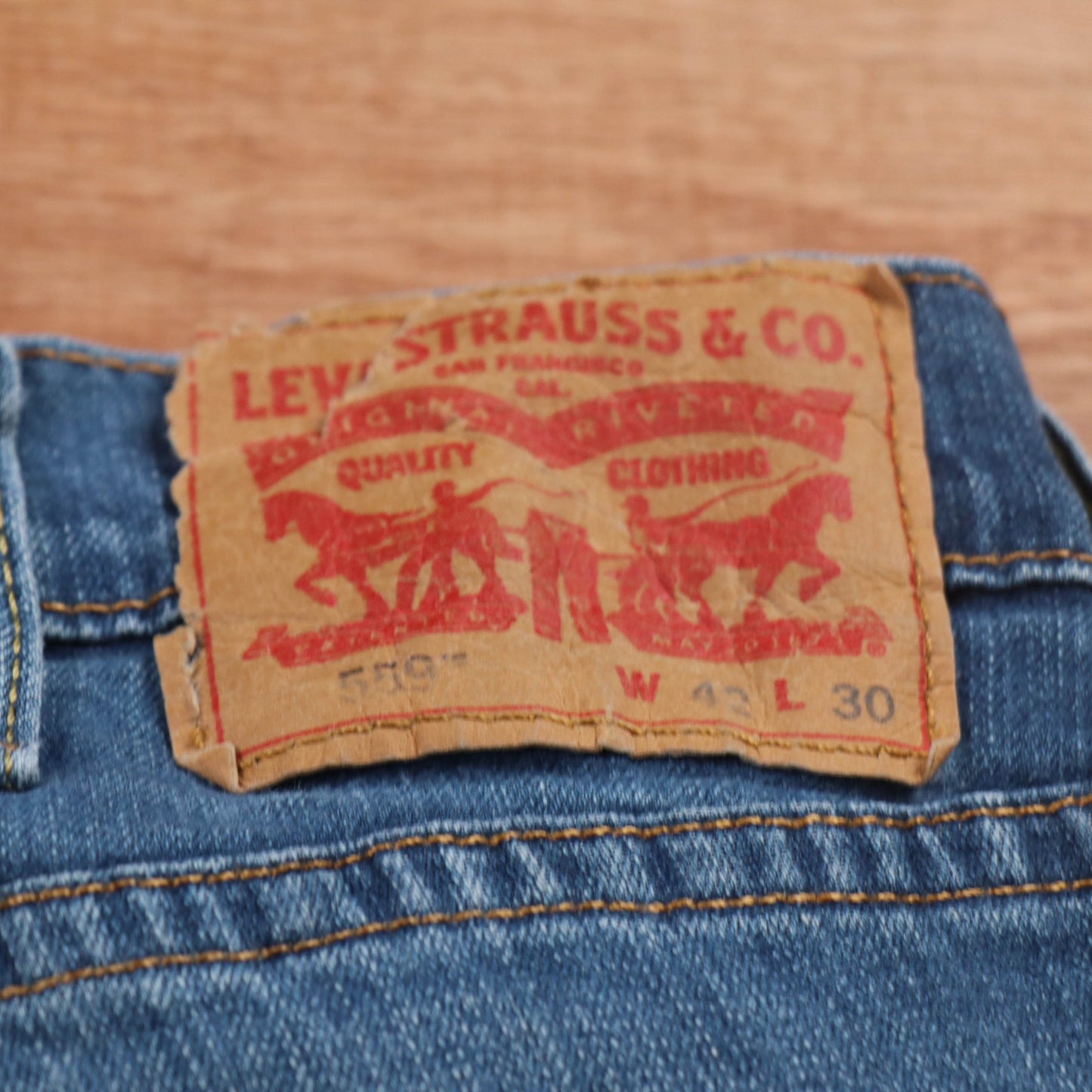 Levi's 505 Red Tab W42 L27 Straight Leg Regular Fit Blue Denim Jeans