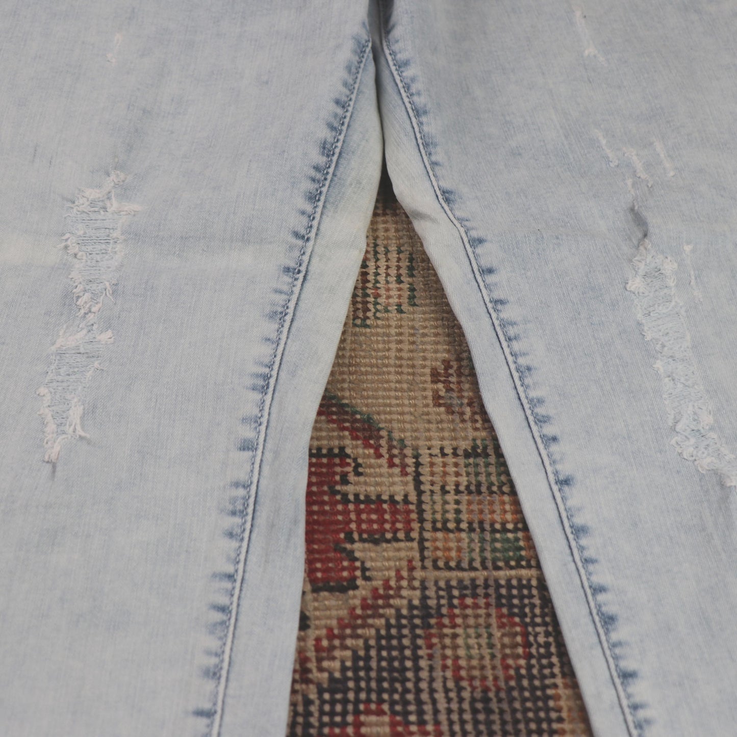 Levi's Denzin W30 L26 Jeggings Distressed Style Blue Denim Jeans