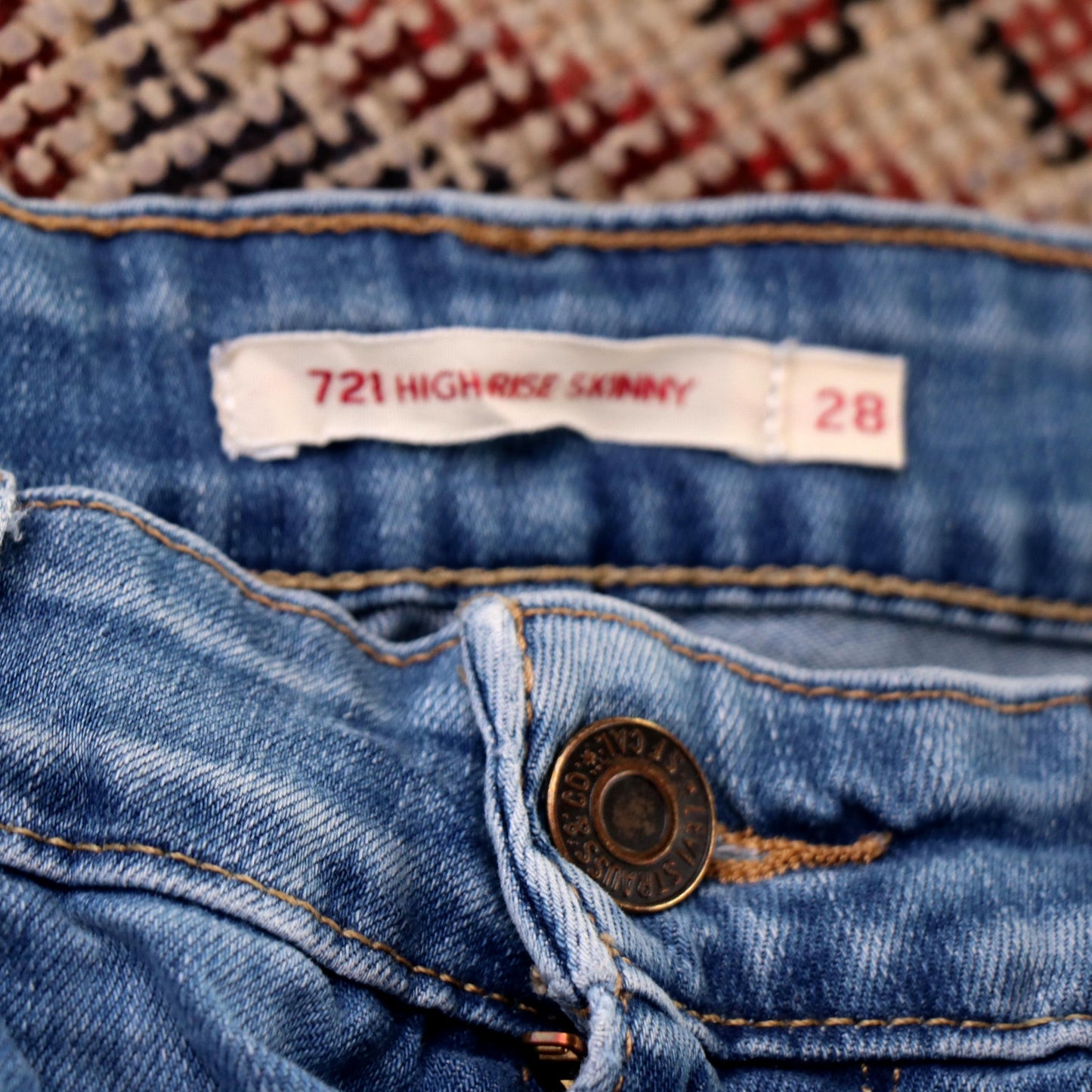 Levi's 721 Red Tab W26 L30 Skinny Classic Ripped Style Blue Denim Jeans