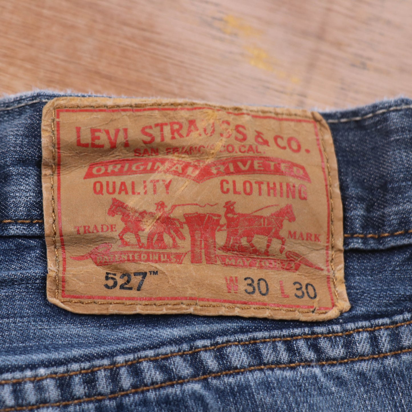 Levi's 527 Red Tab W30 L30 Bootcut Blue Denim Jeans