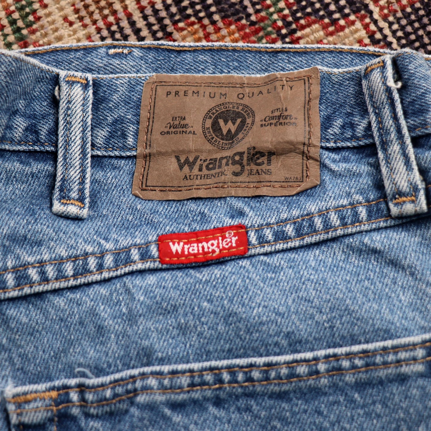 Wrangler W36 L28 Straight Leg Relaxed Fit Blue Denim Jeans