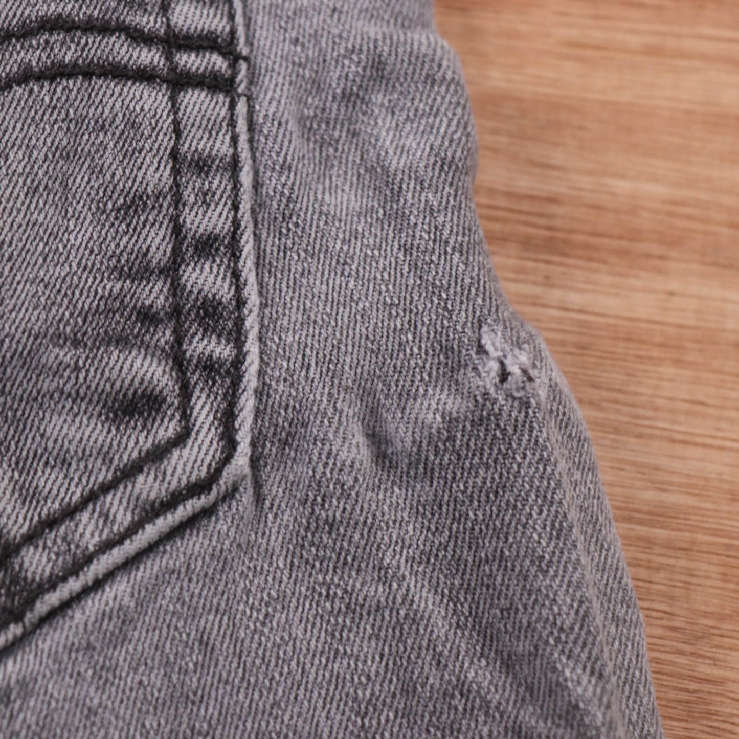 Levi's 511 Red Tab W26 L30 Slim Fit Grey Denim Jeans