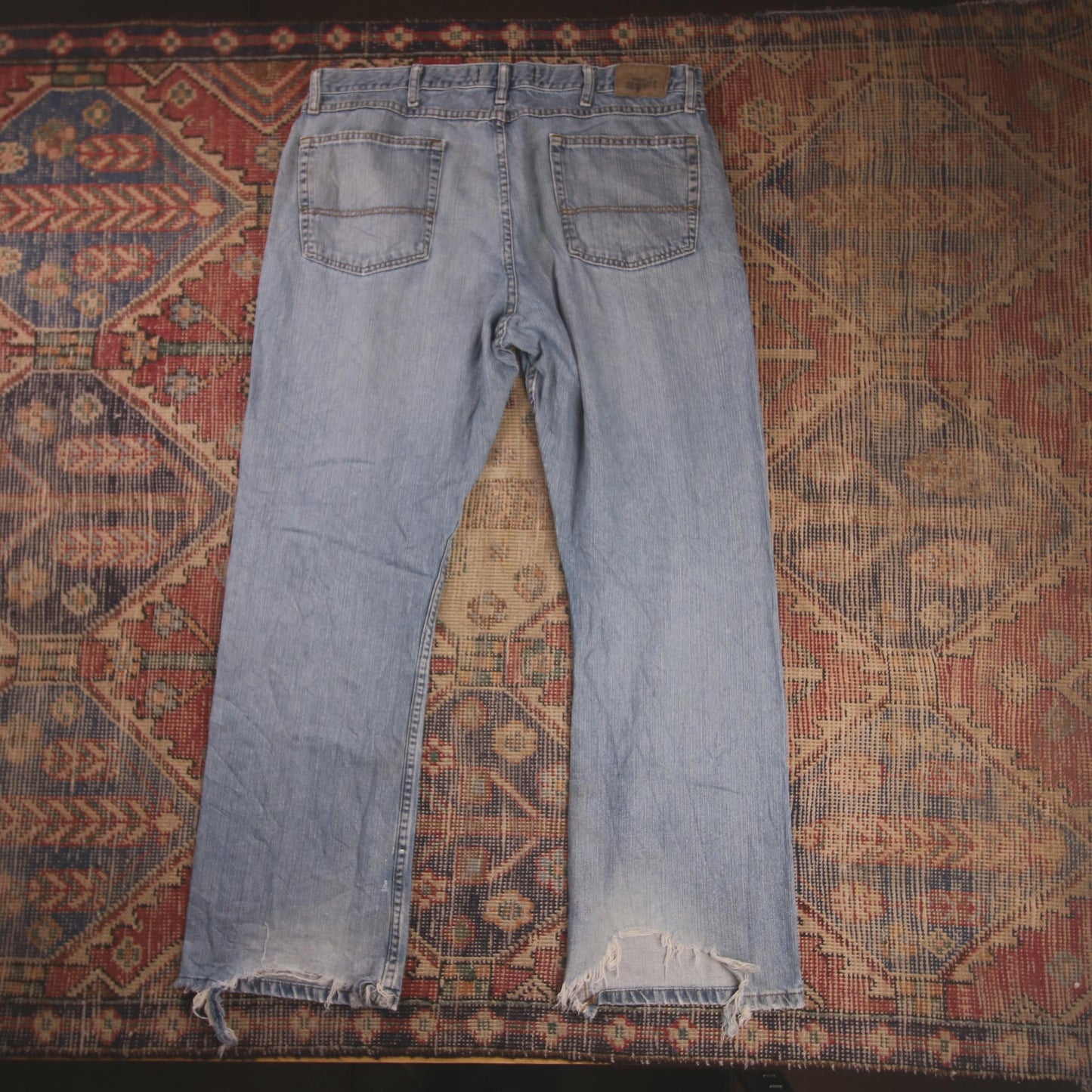 Wrangler W38 L30 Straight Leg Relaxed Fit Blue Denim Jeans
