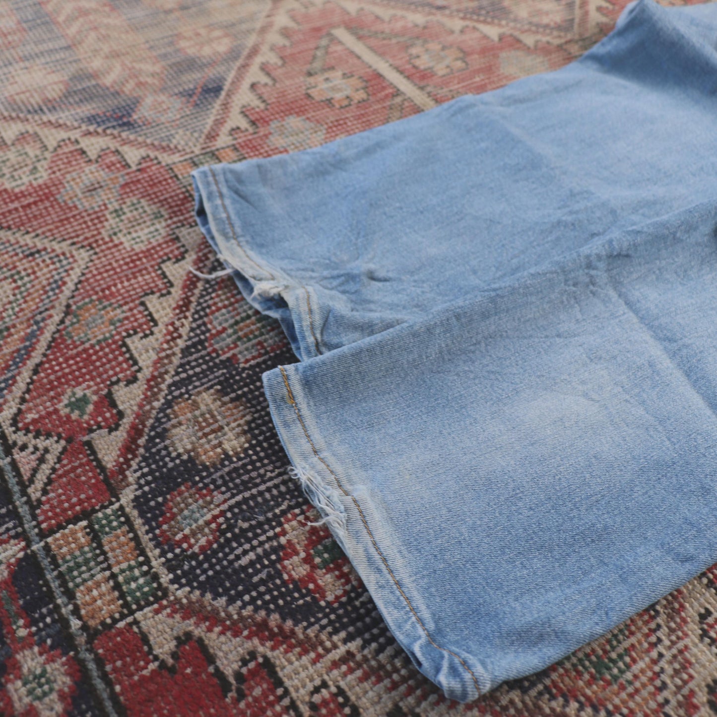 Levi's 504 W36 L29 Straight Leg Regular Fit Classic Ripped Style Blue Denim Jean