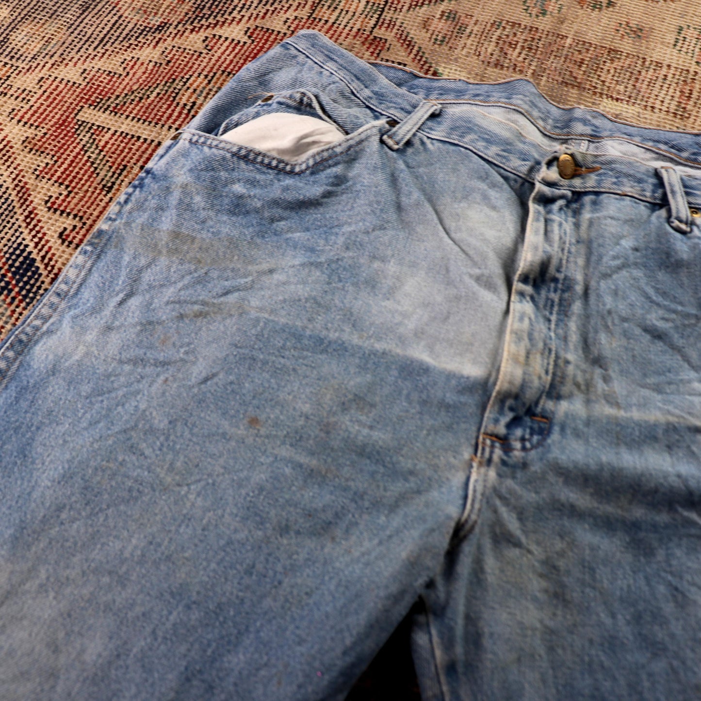 Wrangler W36 L31 Relaxed Classic Ripped Style Blue Denim Jeans