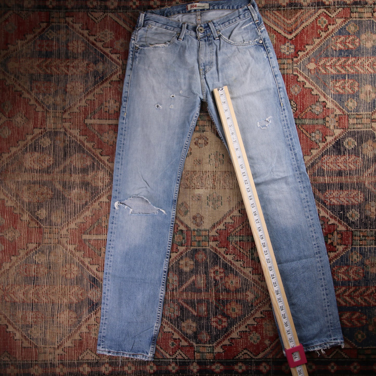 Levi's 504 Red Tab W30 L34 Straight Leg Regular Fit Classic Ripped Style Blue De