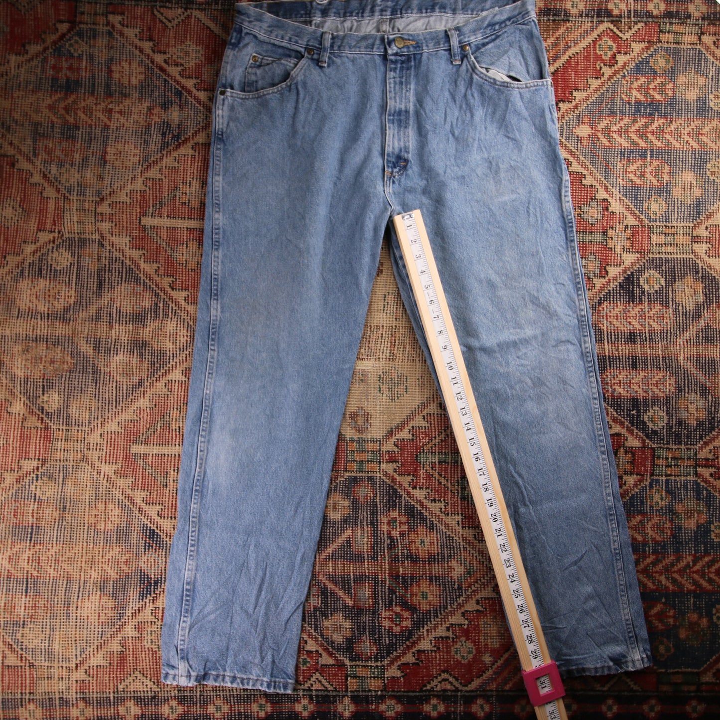 Wrangler W40 L31 Relaxed Blue Denim Jeans