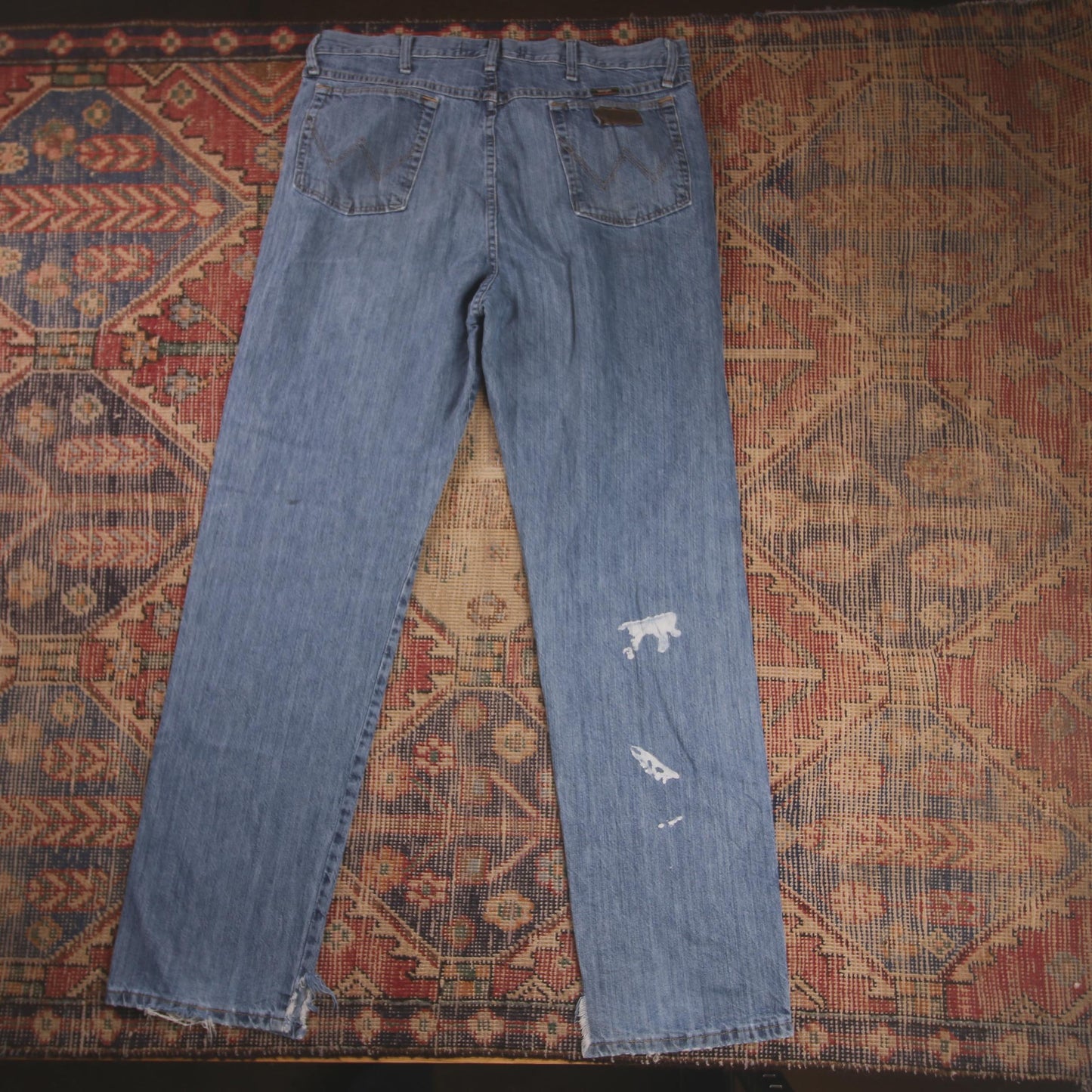 Wrangler W38 L33 Straight Leg Relaxed Fit Blue Denim Jeans