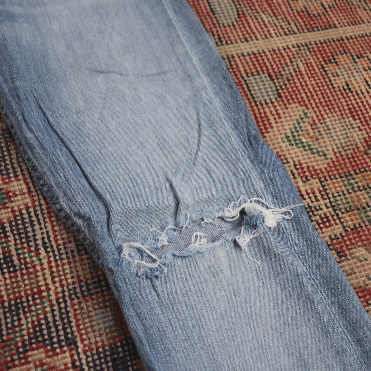 Levi's 508 W30 L30 Tapered Leg Regular Fit Classic Ripped Style Blue Denim Jeans
