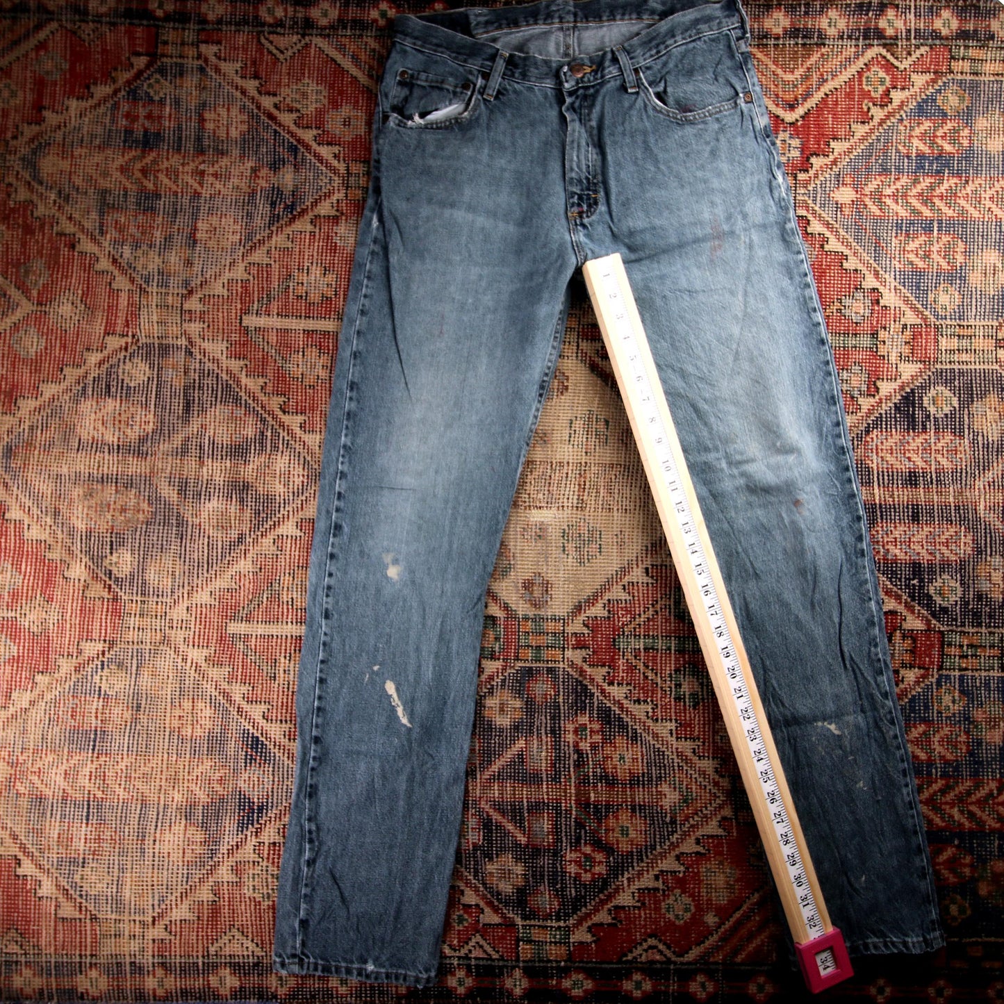 Wrangler W34 L34 Straight Leg Classic Ripped Style Blue Denim Jeans