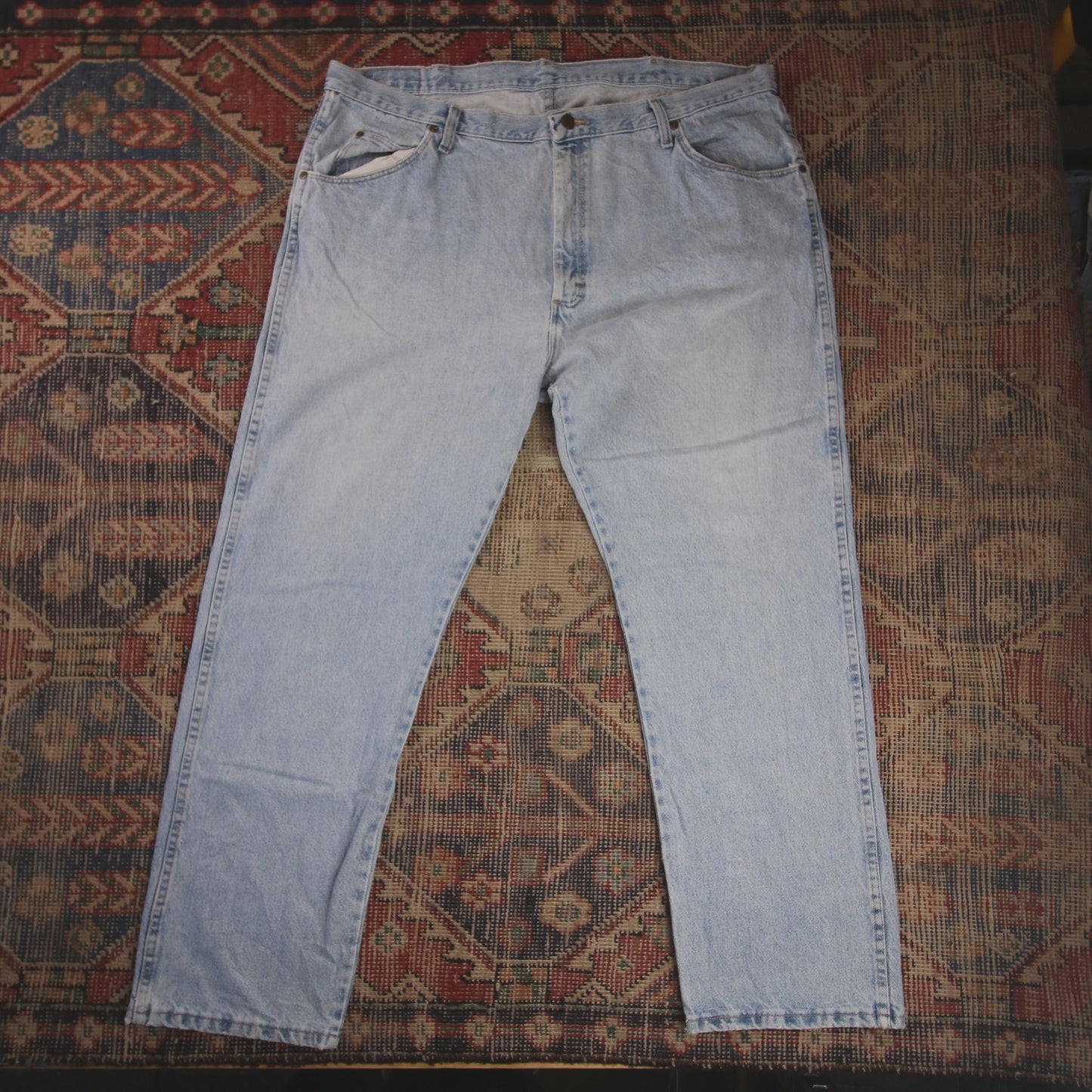 Wrangler W42 L30 Straight Leg Relaxed Fit Blue Denim Jeans