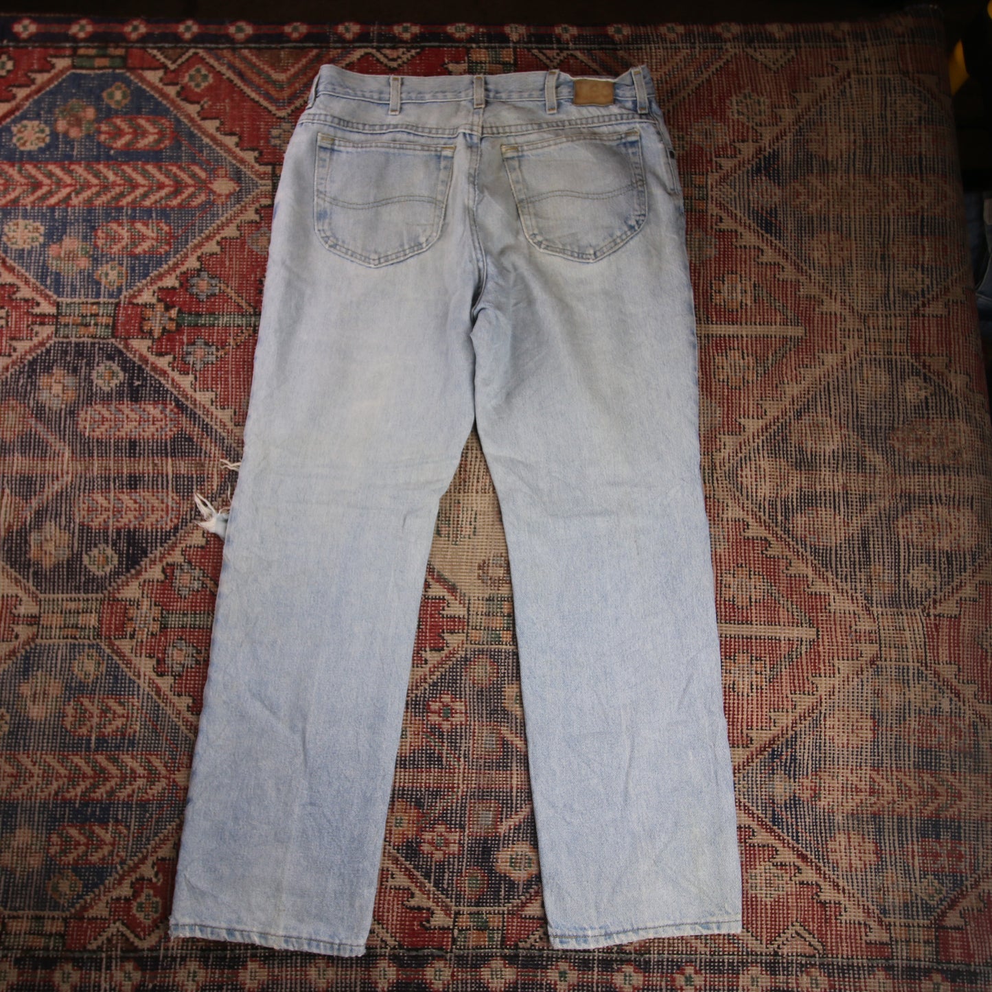 Lee W34 L30 Straight Leg Relaxed Fit Classic Ripped Style Blue Denim Jeans