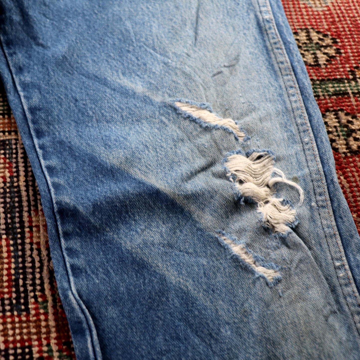 Wrangler W36 L30 Straight Classic Ripped Style Blue Denim Jeans