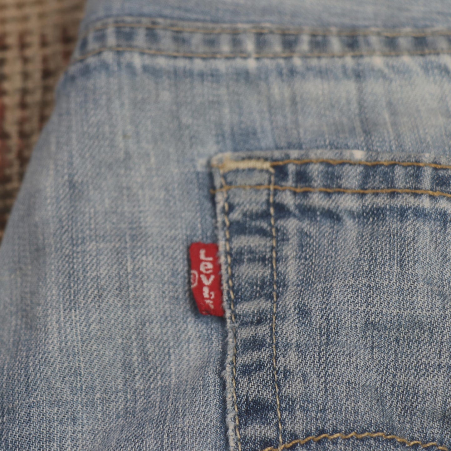 Levi's W34 L30 Straight Leg Loose Fit Classic Ripped Style Blue Denim Jeans