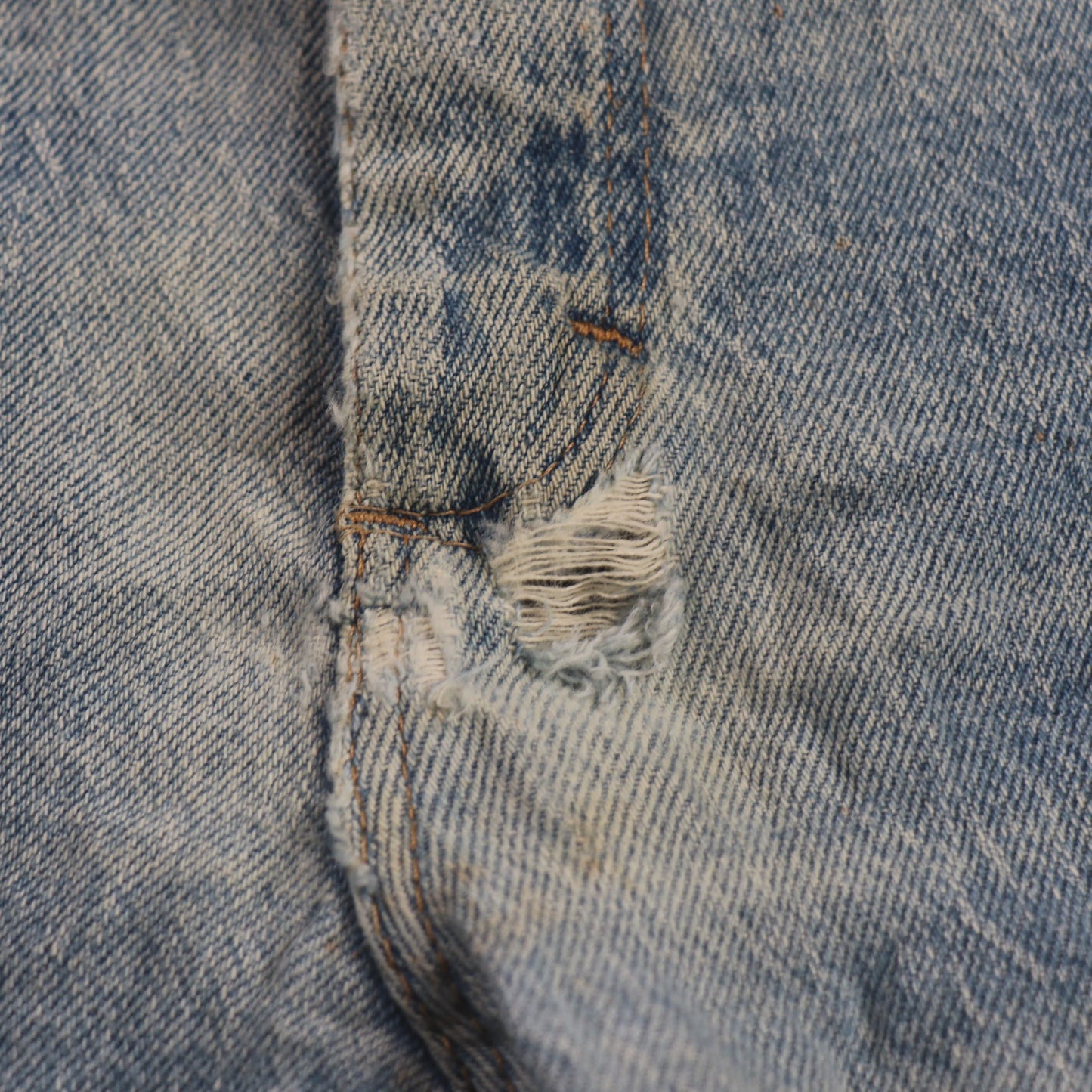Wrangler W34 L30 Straight Leg Loose Fit Blue Denim Jeans