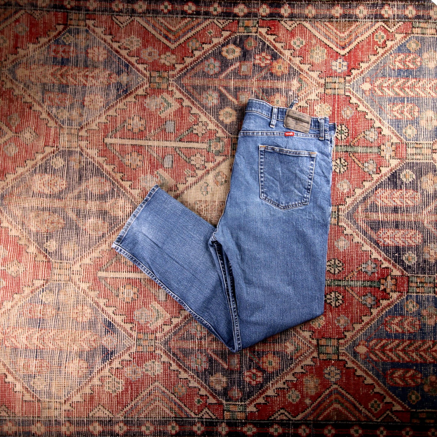 Wrangler W40 L31 Straight Leg Blue Denim Jeans