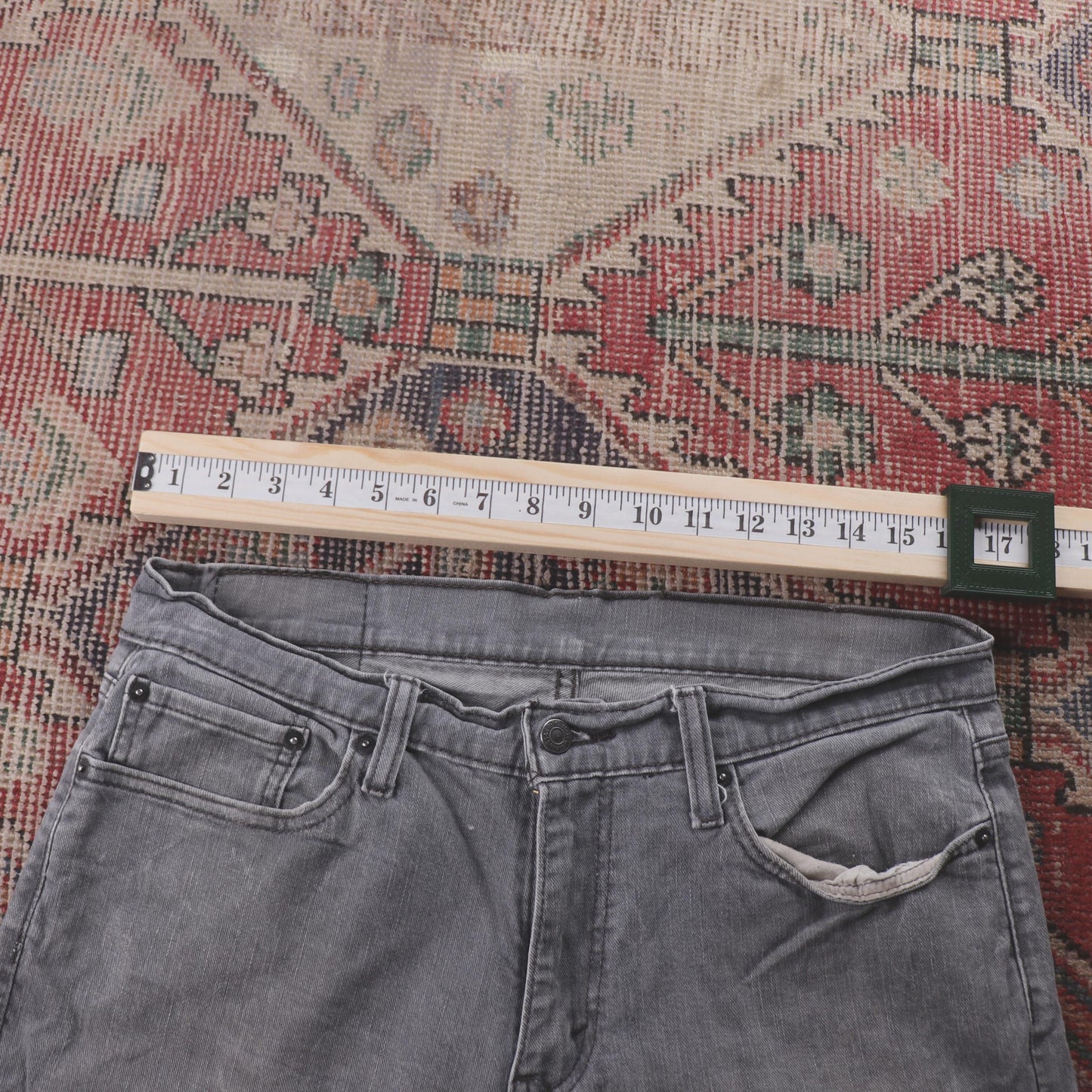 Levi's 514 W34 L30 Straight Leg Grey Denim Jeans