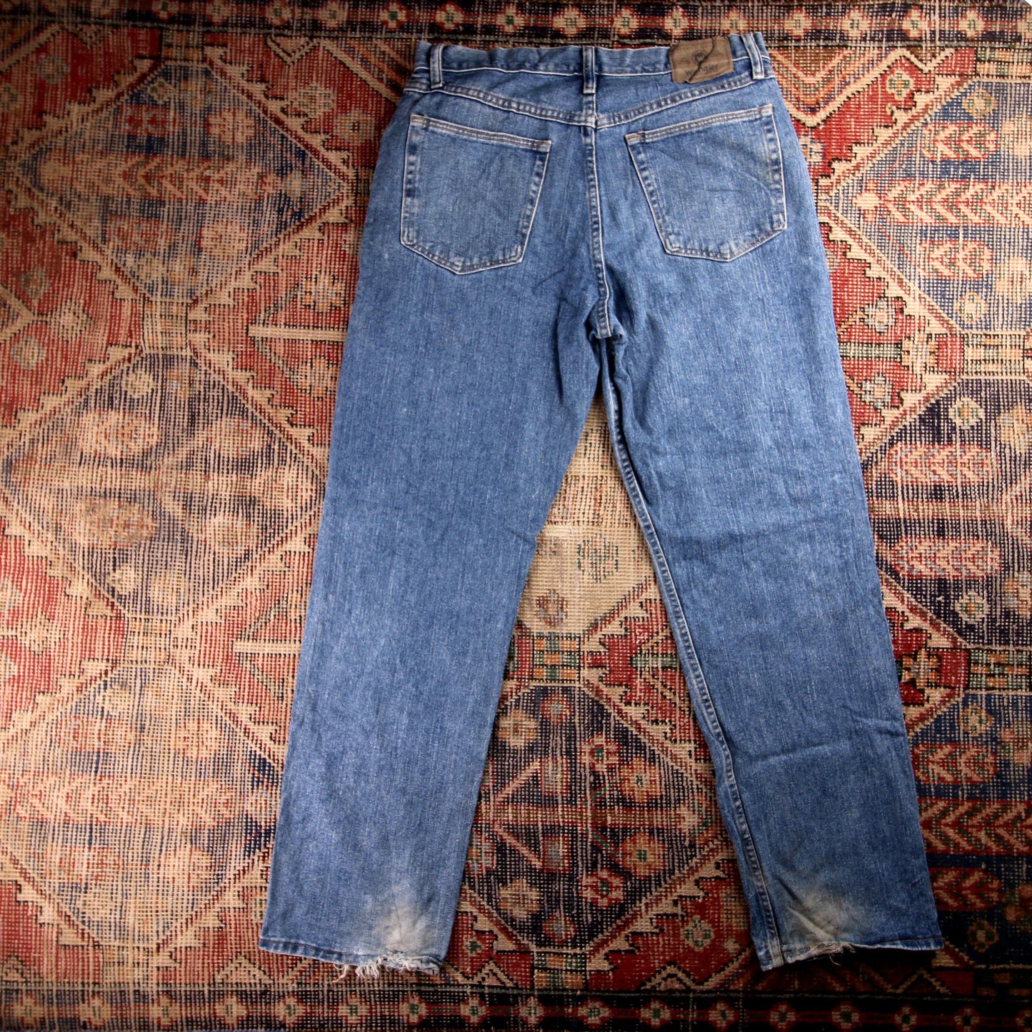 Wrangler W32 L31 Straight Leg Blue Denim Jeans