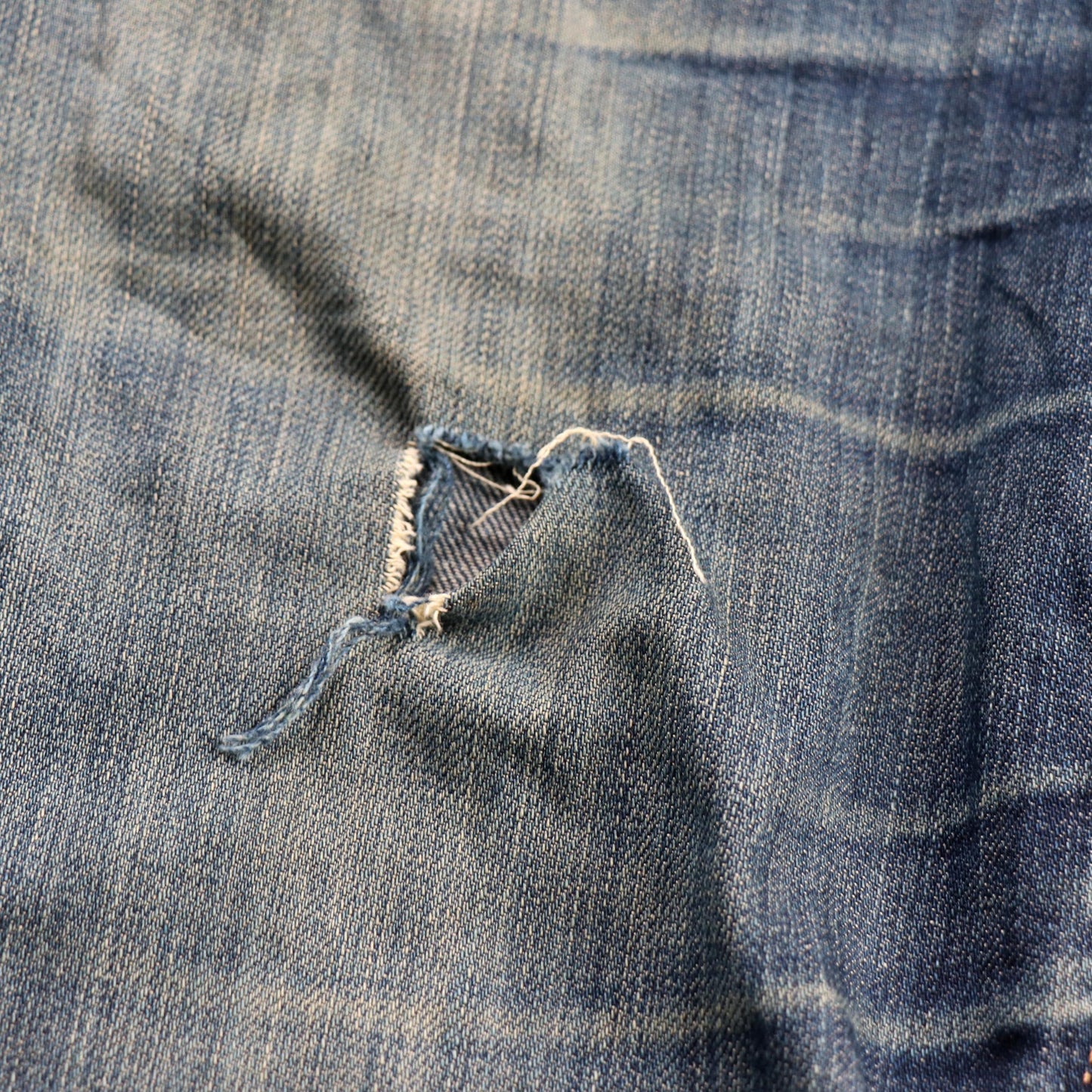 Levi's W32 L30 Straight Leg Classic Ripped Style Blue Denim Jeans