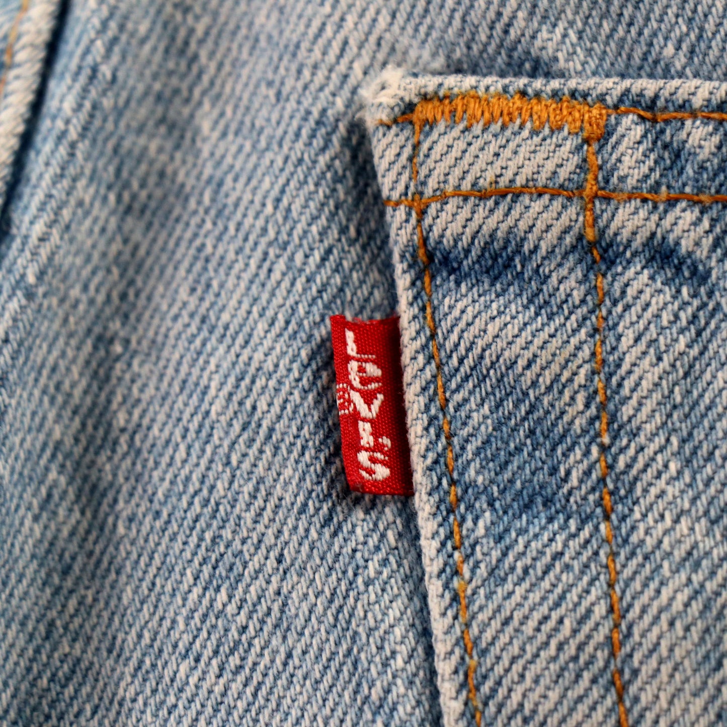 Levi's 550 Red Tab W28 L31 Tapered Leg Relaxed Fit Blue Denim Jeans