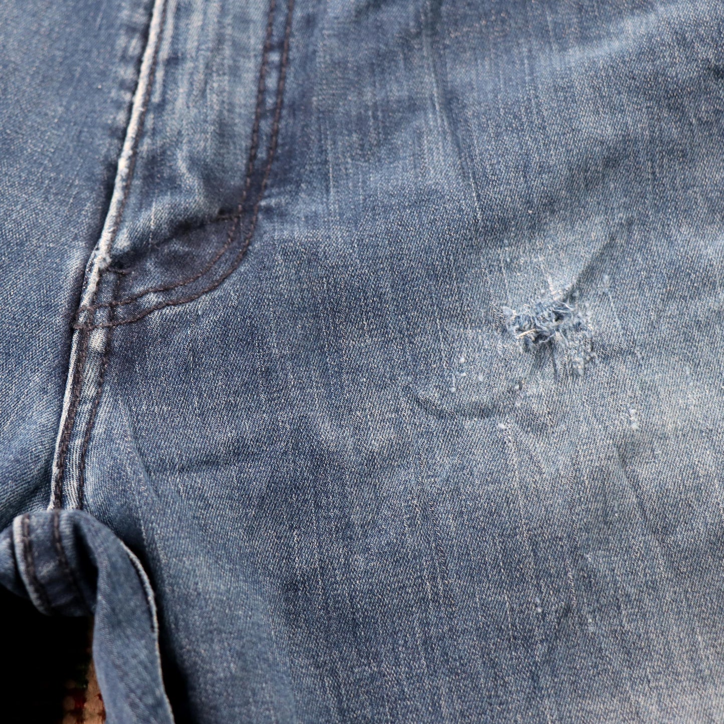 Levi's 541 W32 L32 Tapered Leg Classic Ripped Style Blue Denim Jeans
